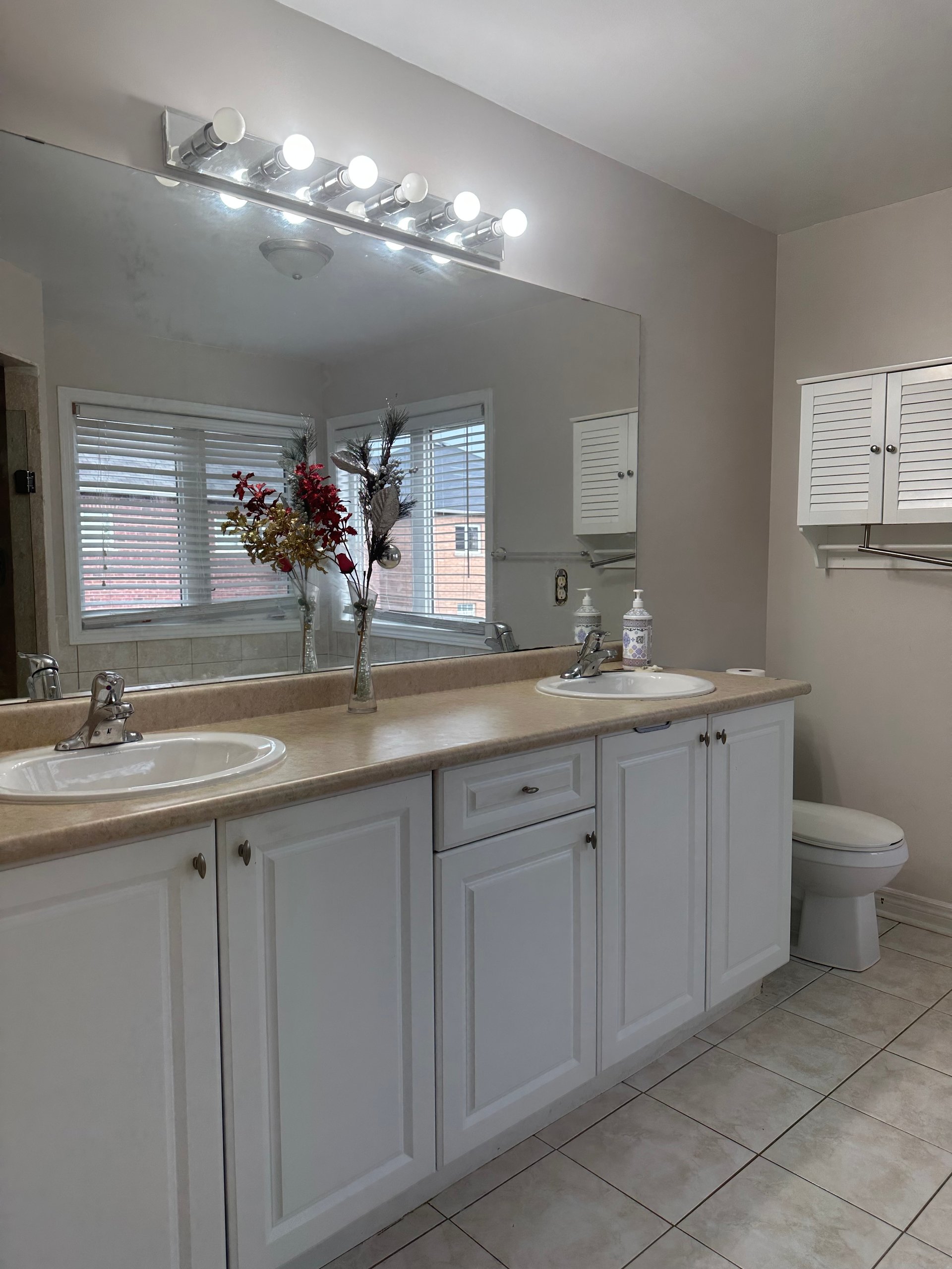 12 Whitepoppy Drive