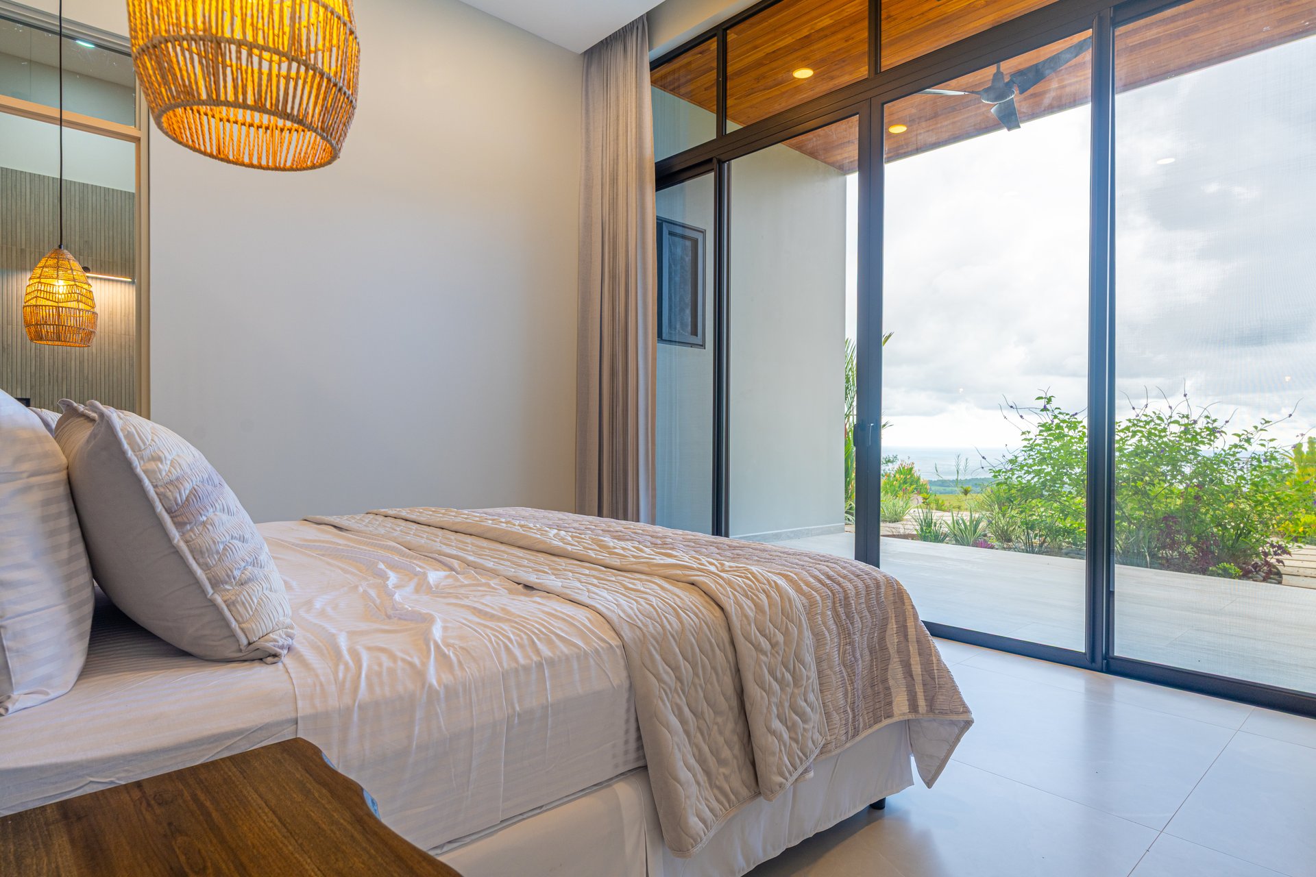 Lion's Gate Sunset Estate