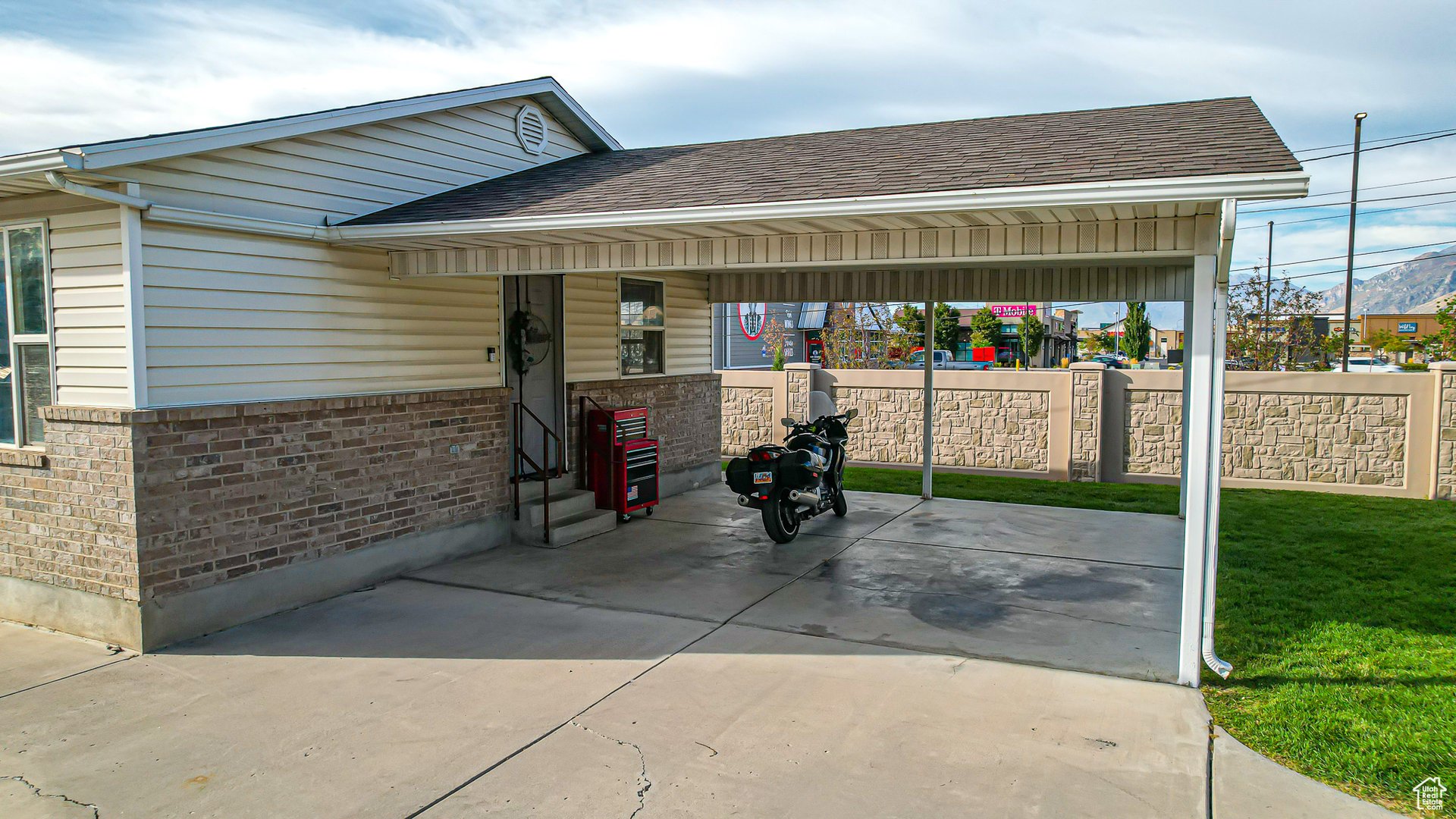 944 N 400 E, Spanish Fork UT, 84045