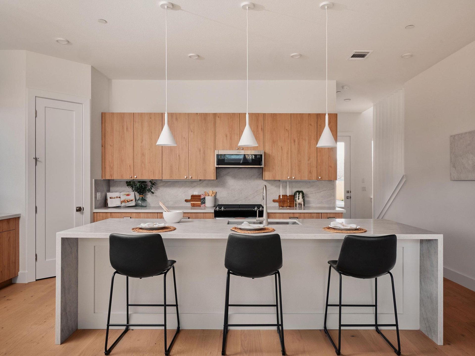 6407 Bradsher #C
