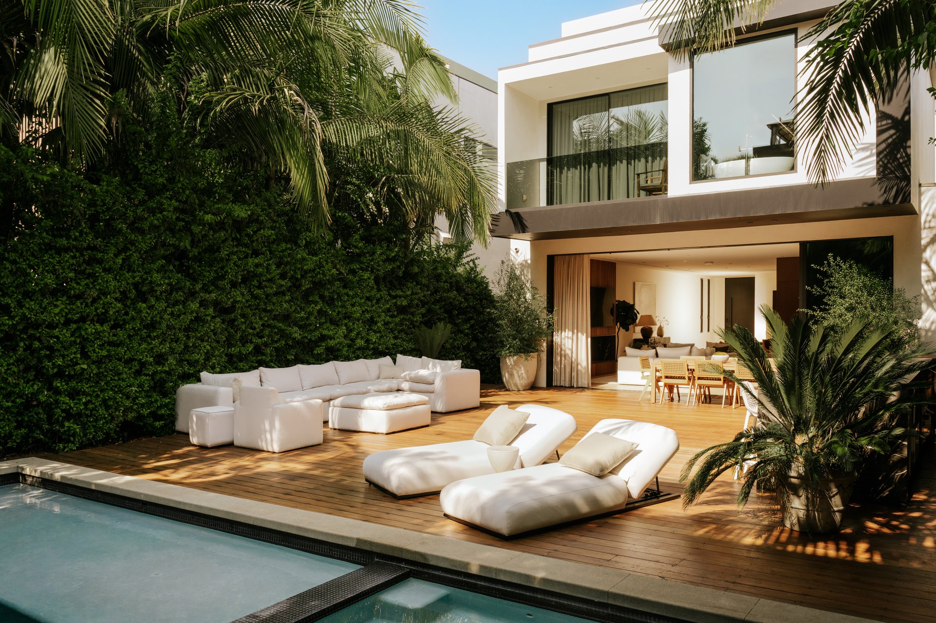 515 N Harper Ave, West Hollywood