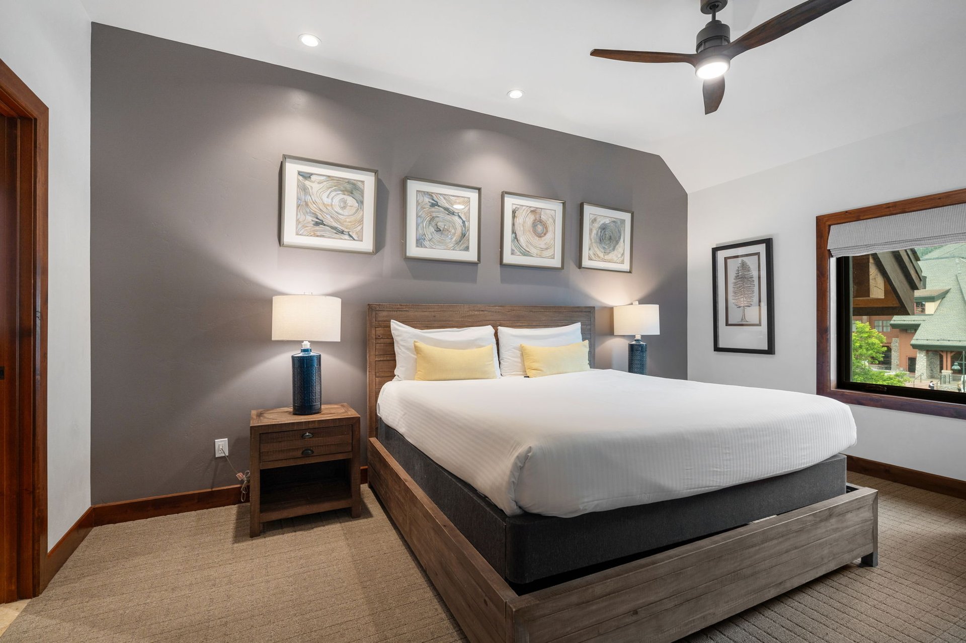 Zalanta Two-Bedroom Penthouse