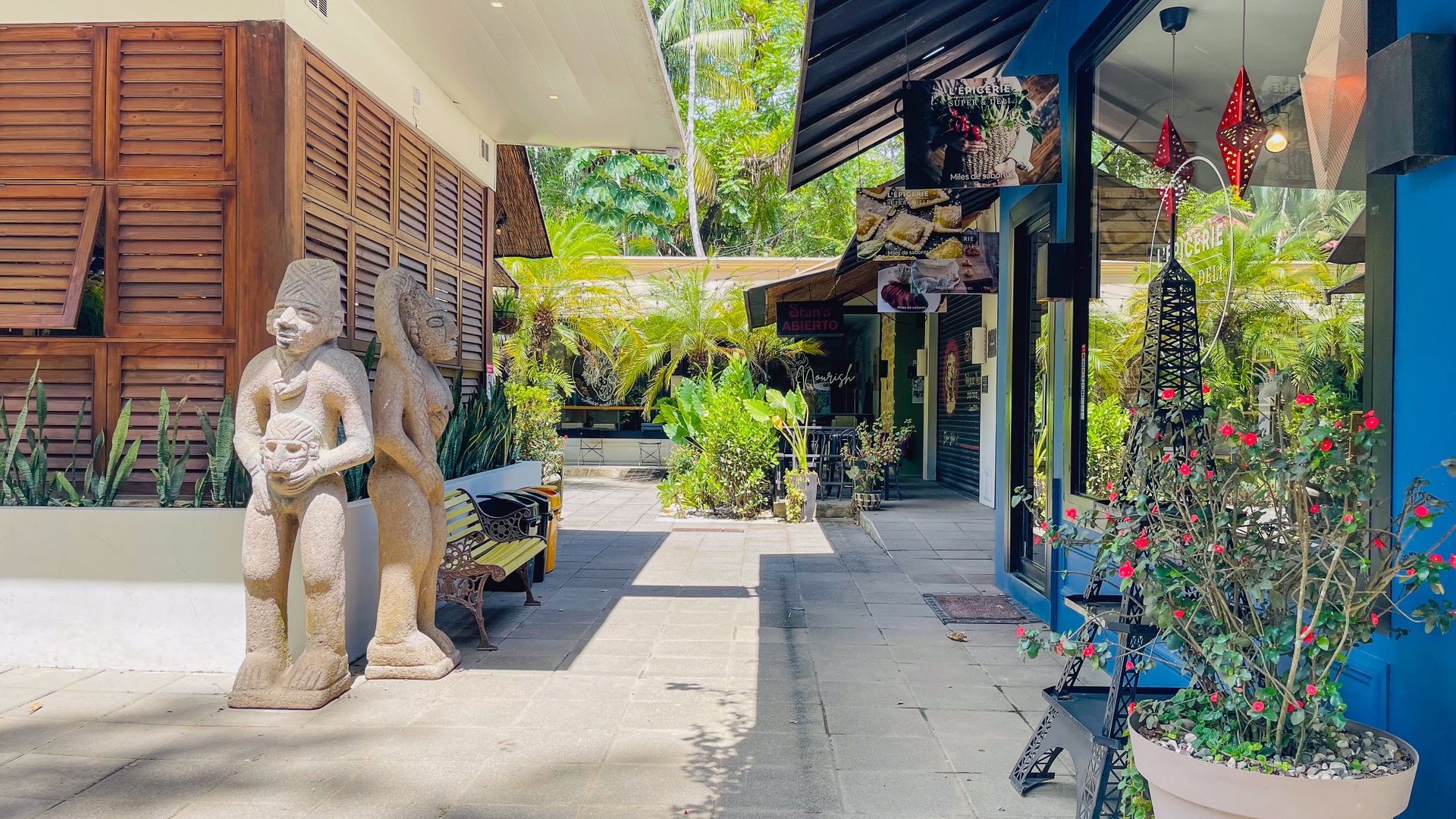 Restaurant for Sale in Ojochal, Costa Rica | Citrus Culinary Legacy & Business Opportunity
