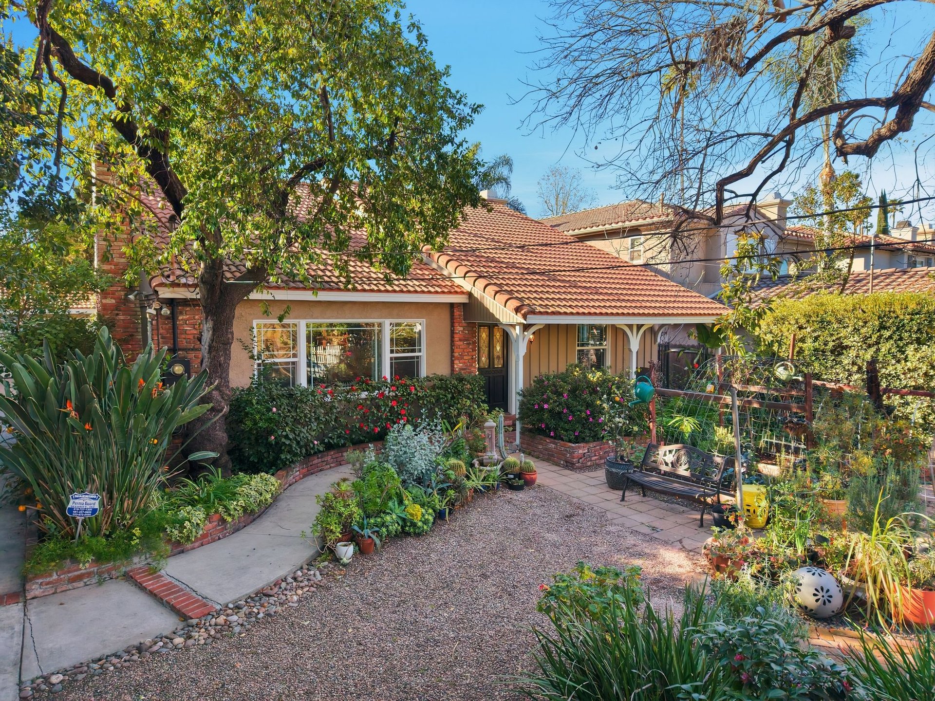 Off Market Exclusive Hesby Oaks
