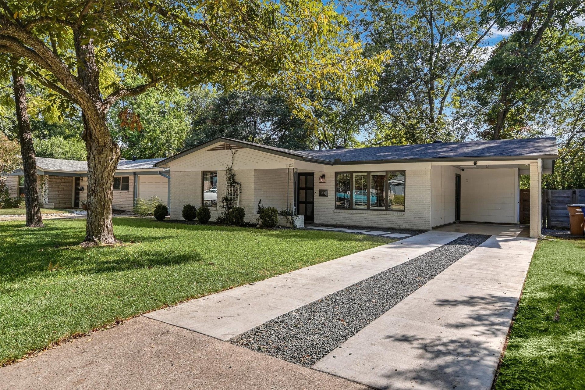 1103 Alegria Road