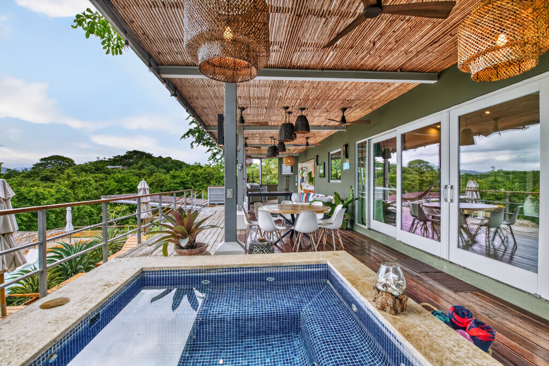 Casa Pochote | Artisan Luxury Villa in Tamarindo | Pool, Jacuzzi & Langosta Beach Club Membership Included
