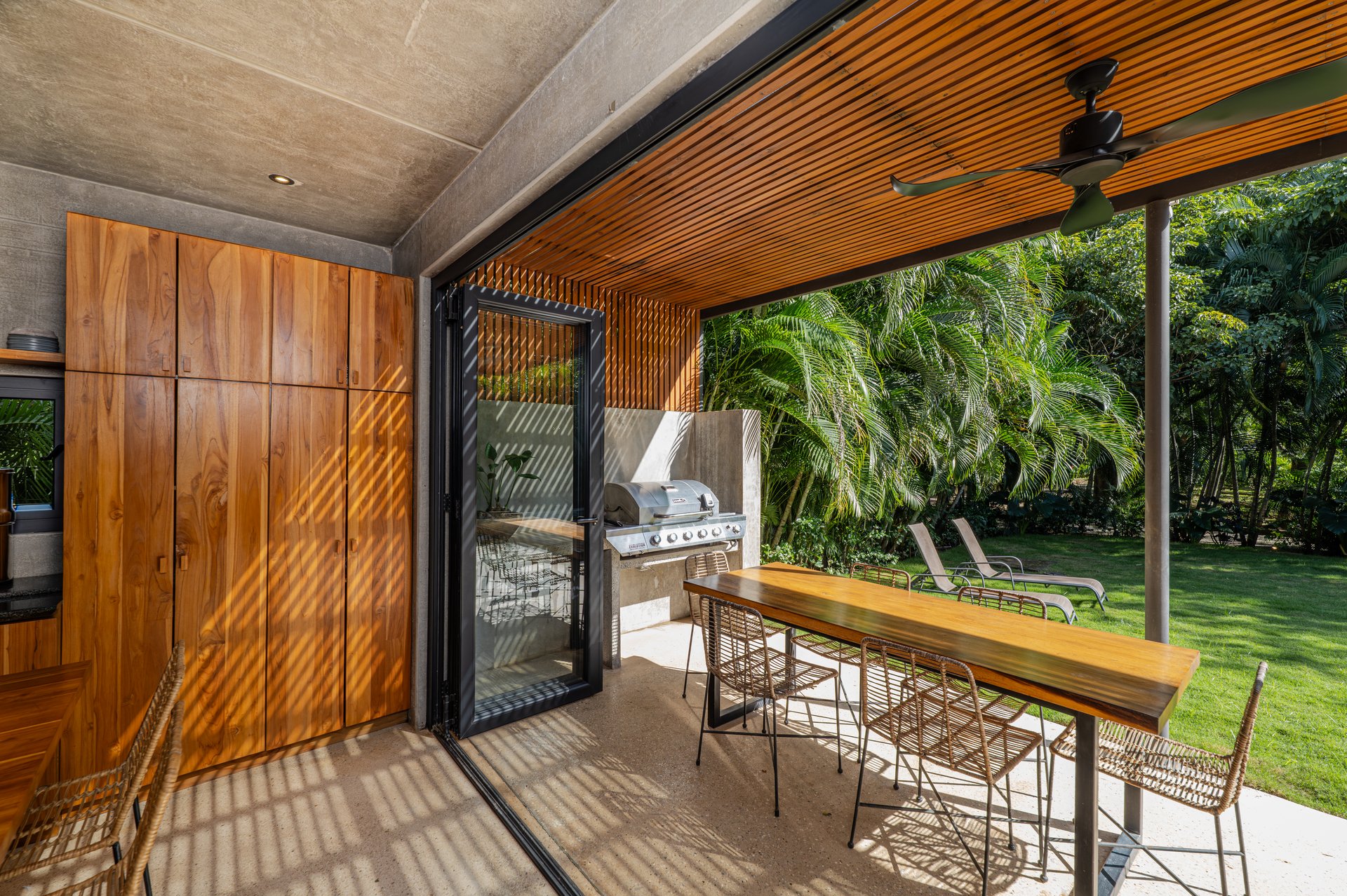 Casa Kali | Cozy Home Minutes From the Beach