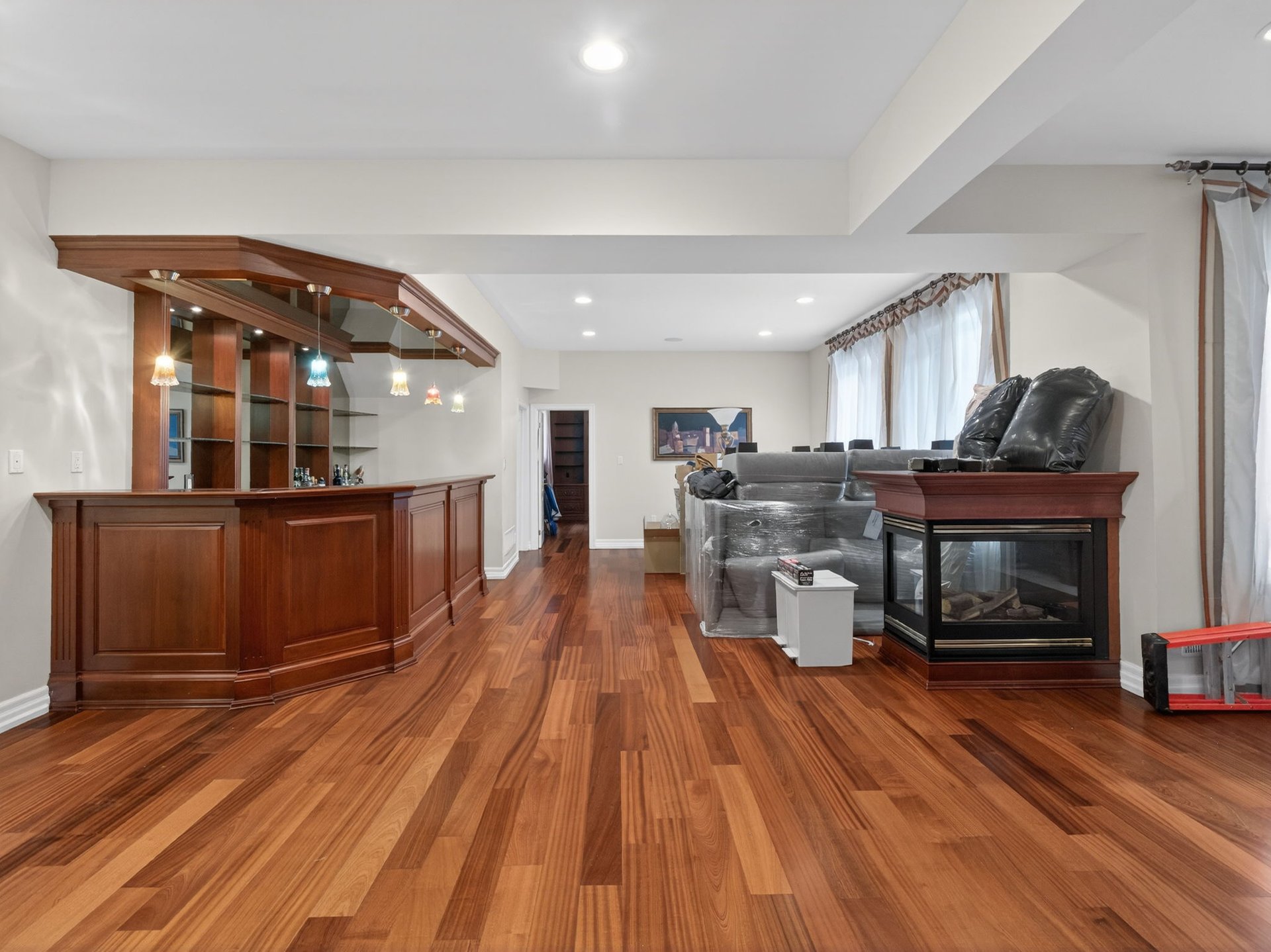 Impressive 100' x 300' Lot