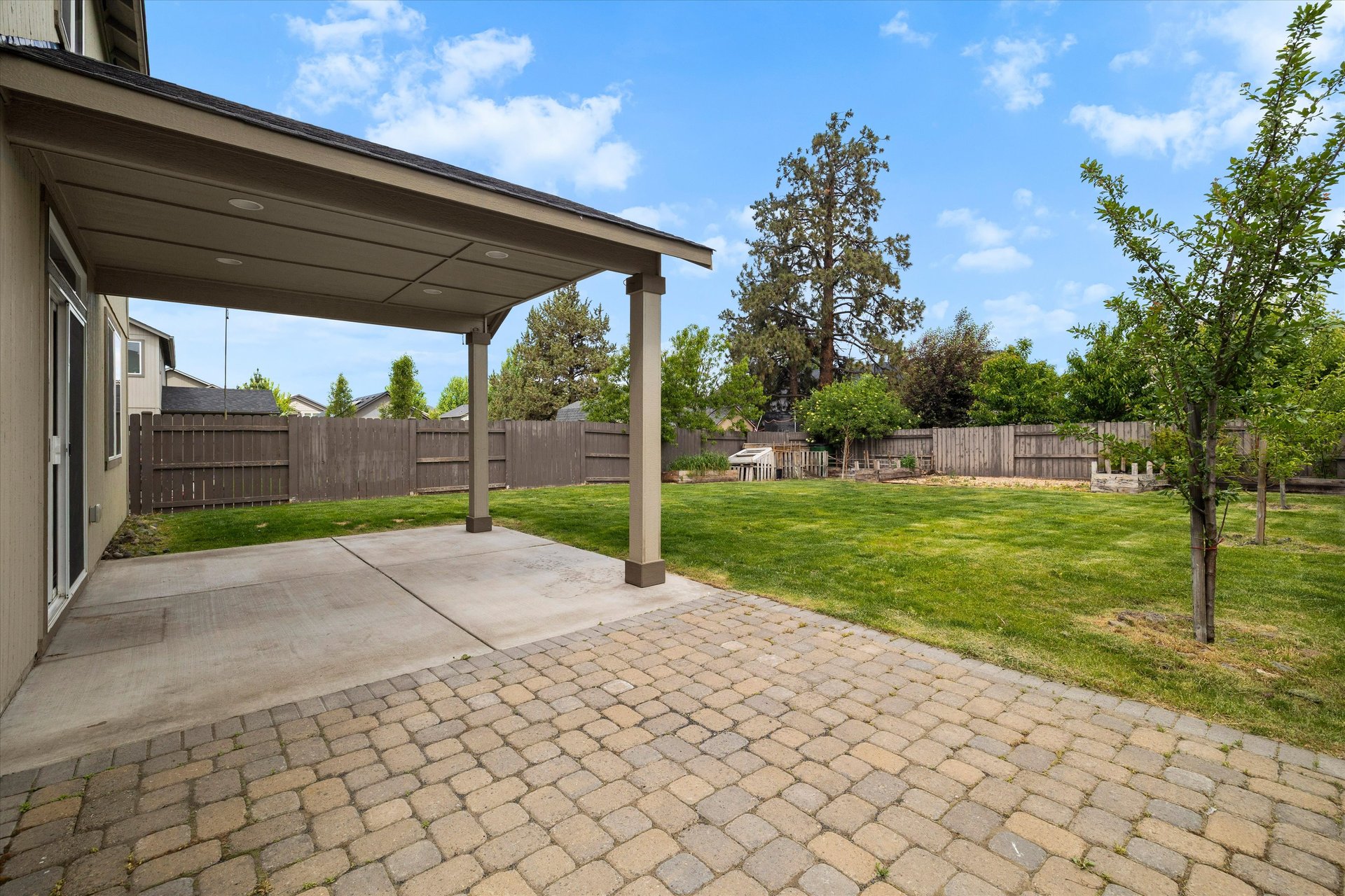 21278 SE Daylily Ave