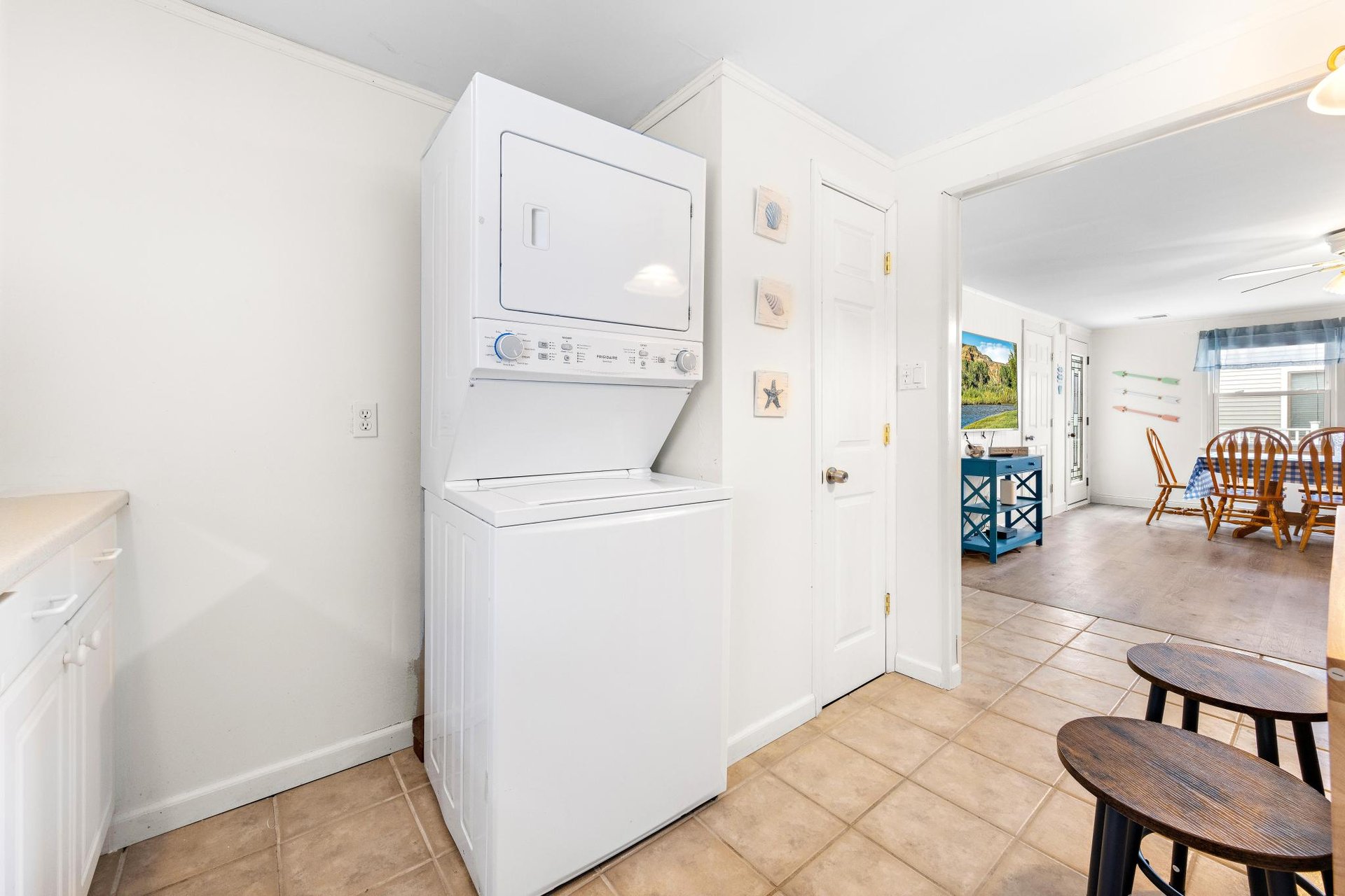 18 E Dupont Ave. (duplex both units), Brant Beach