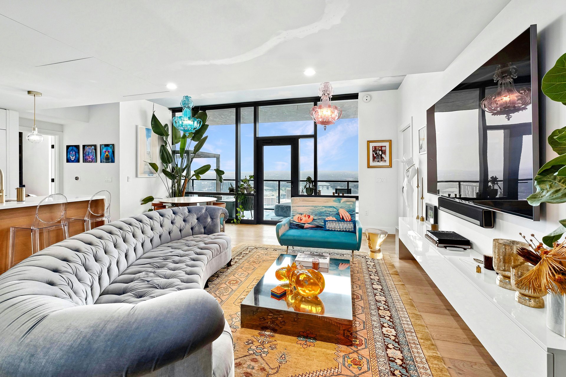 70 Rainey Street #2702