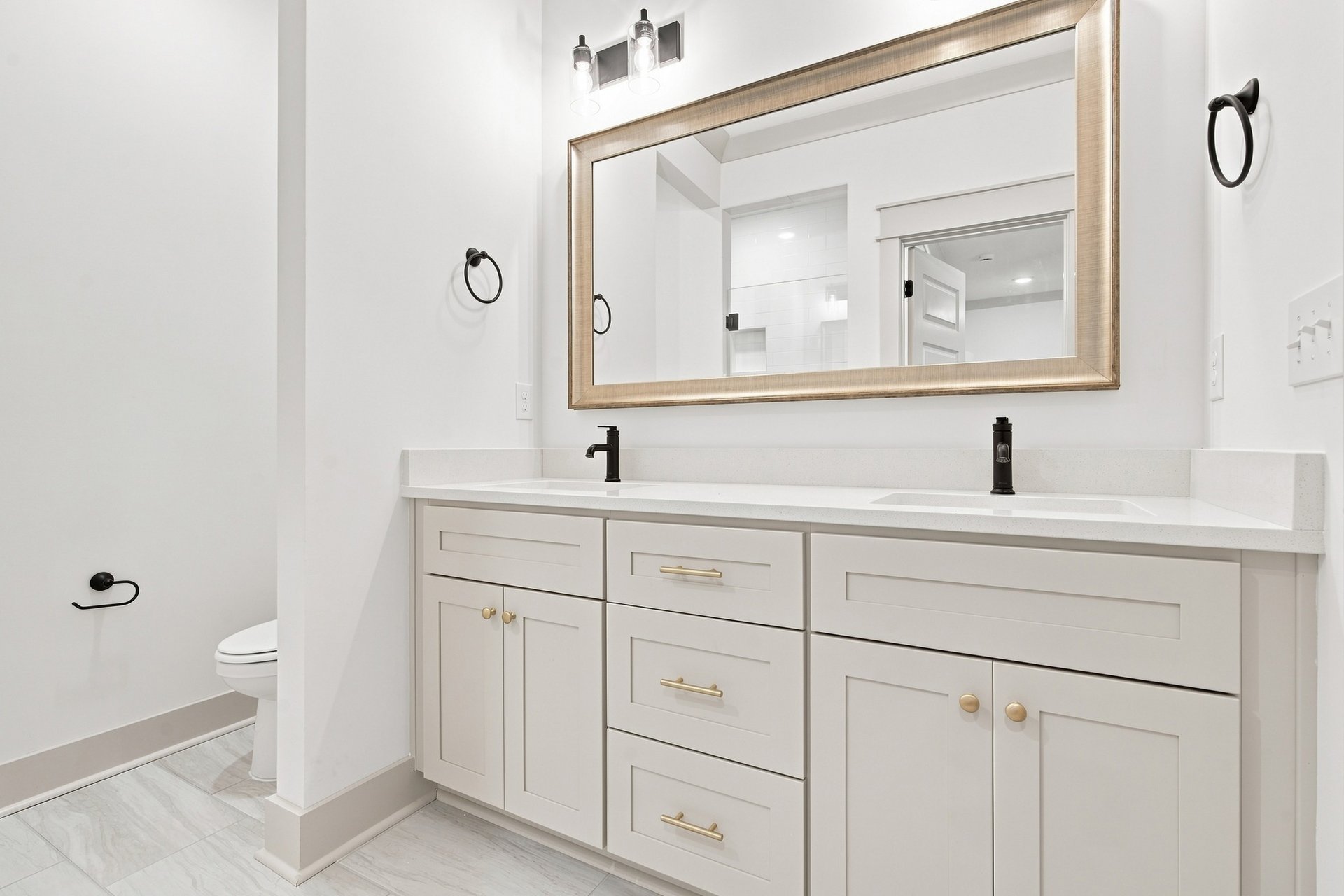 Upscale Townhome Living in the Heart of Town Madison