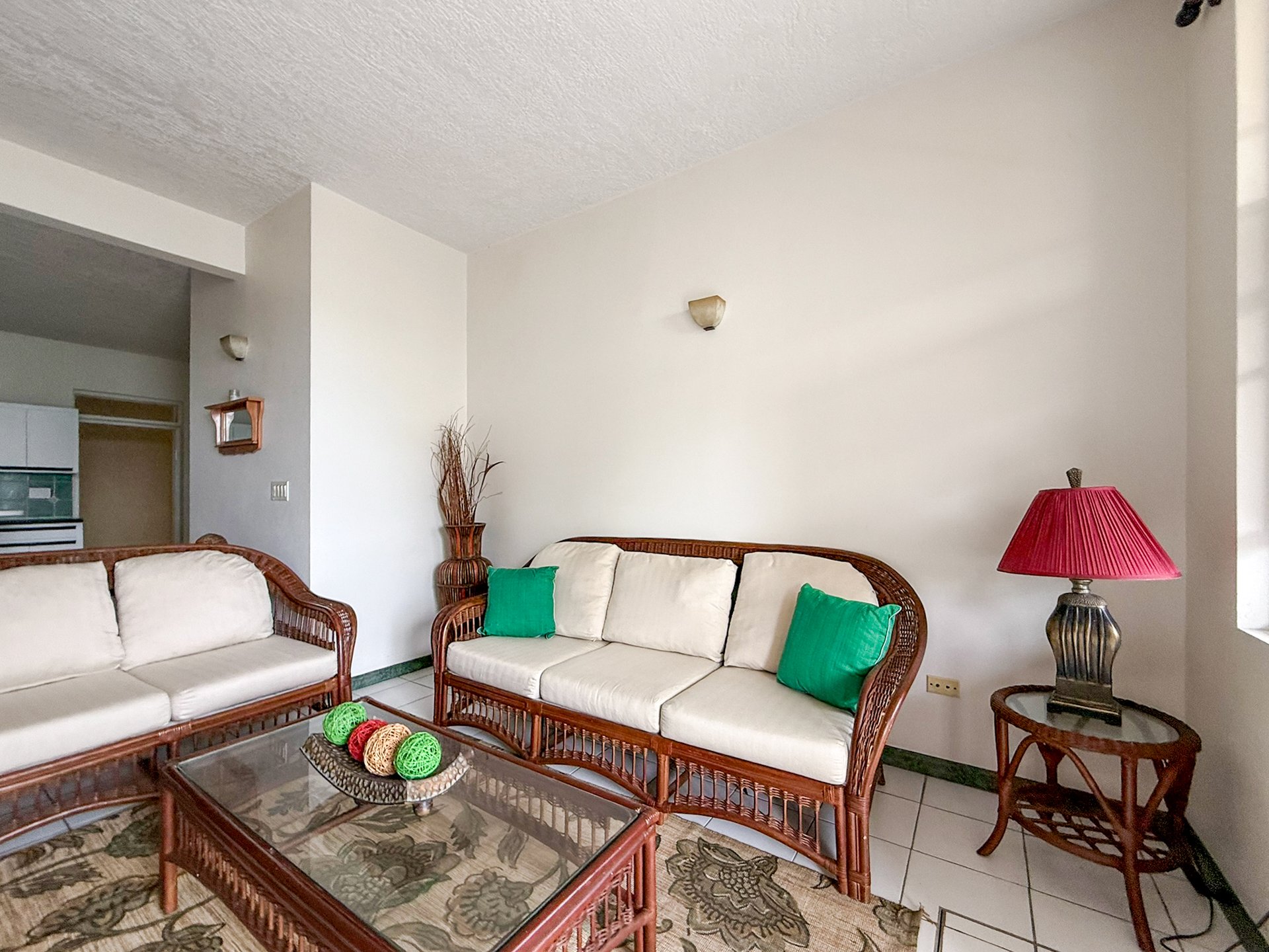 317 Paraquita Bay 2 Bedroom Apartment 