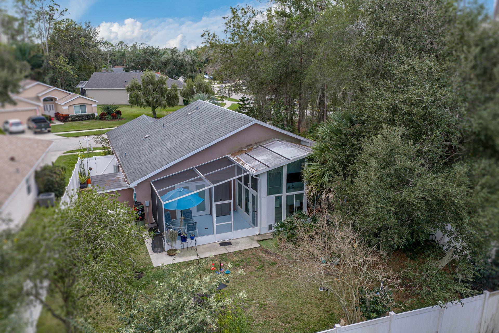 5240 NEW BRITTANY LN