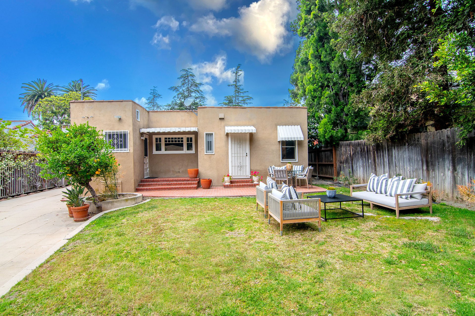616 Lillian Way