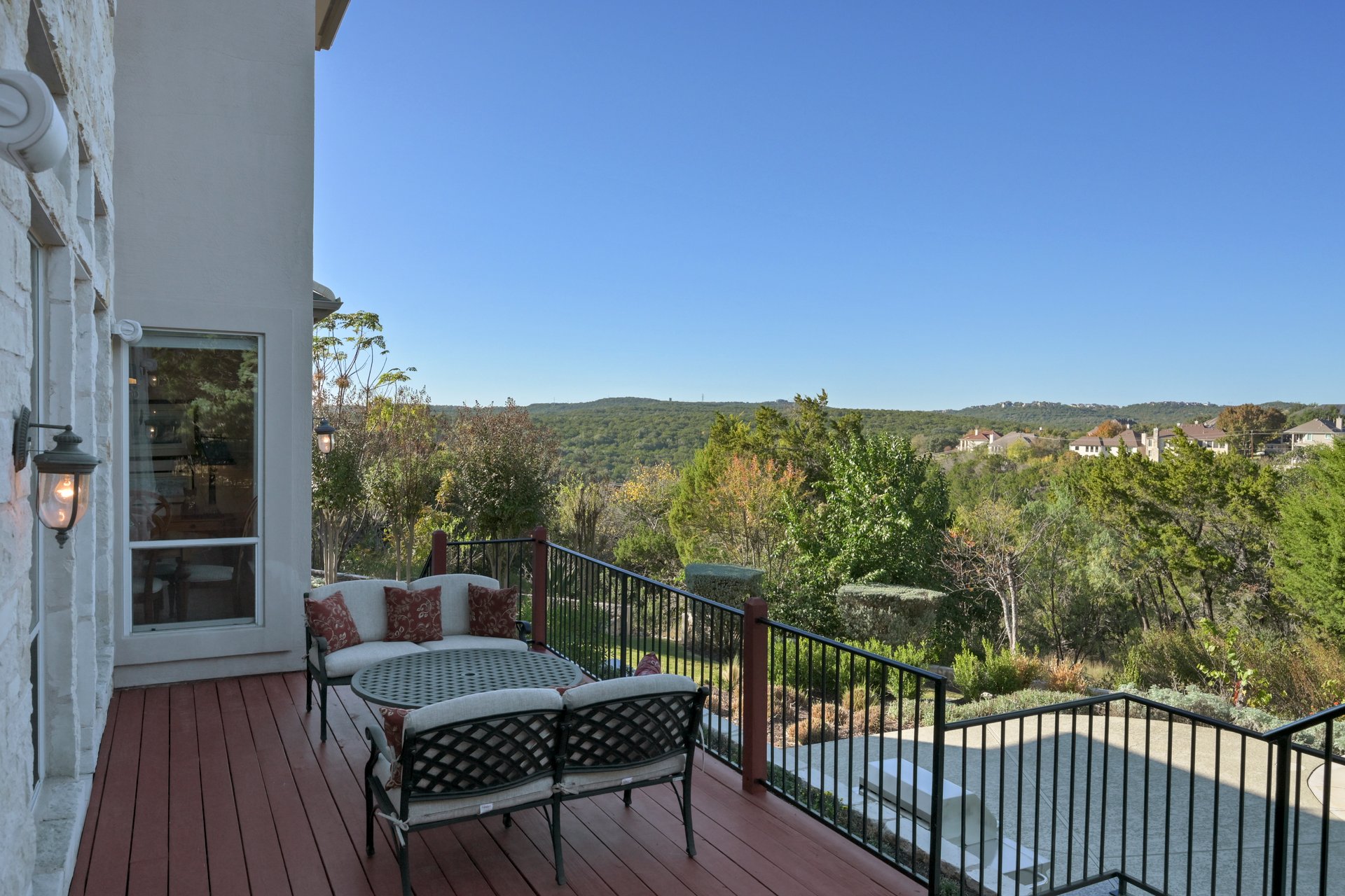 3322 Far View Drive