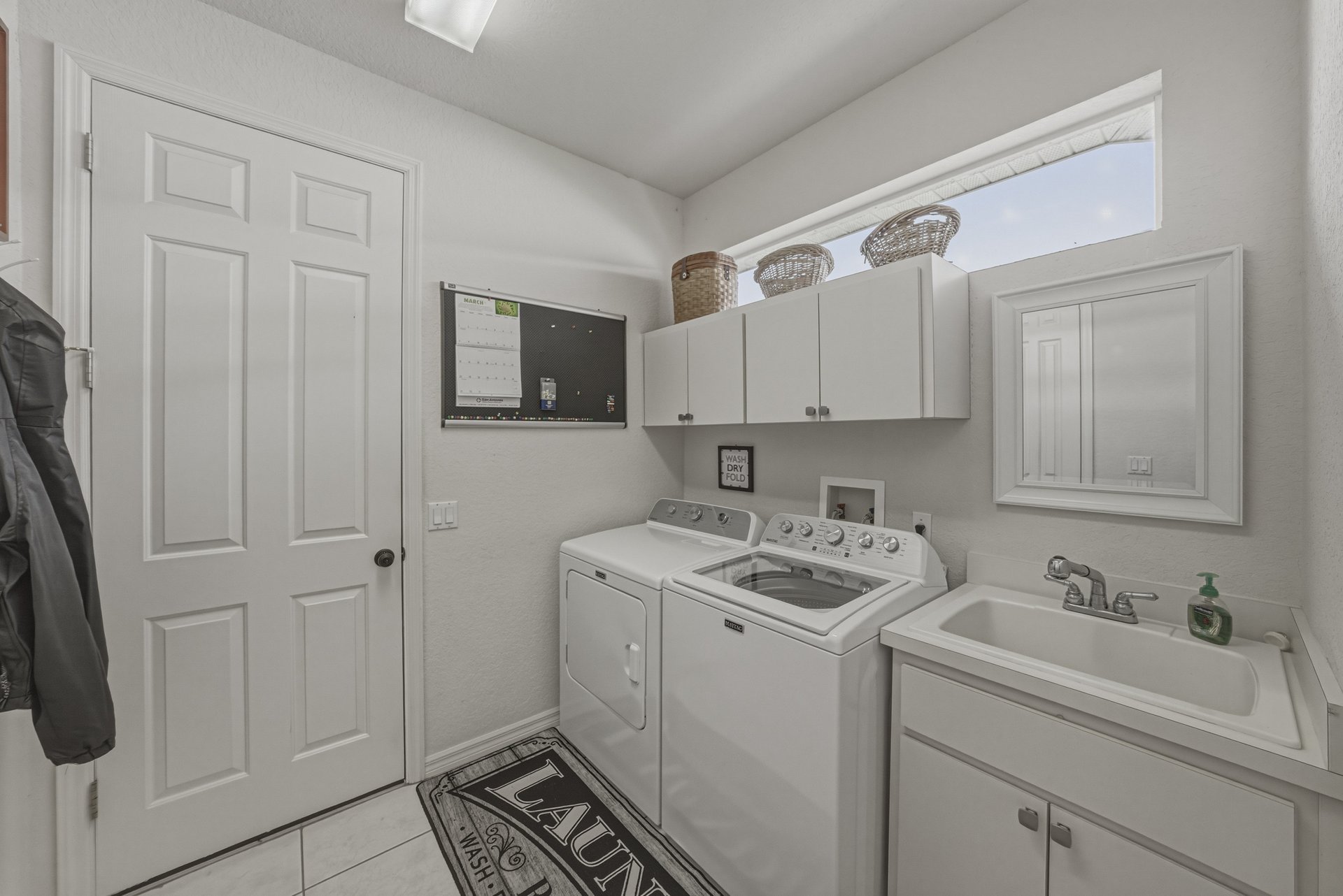 12410 WOODLANDS CIR
