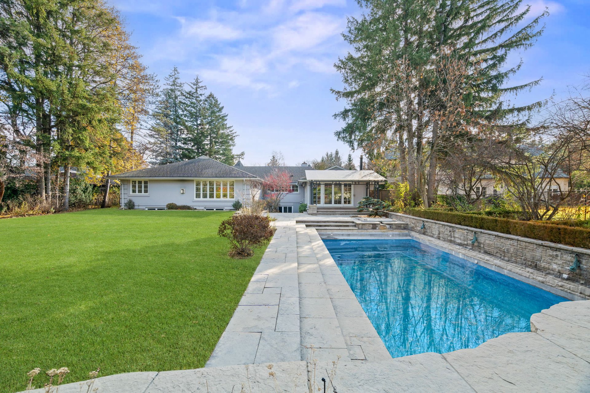 Prestige. Privacy. Possibility.