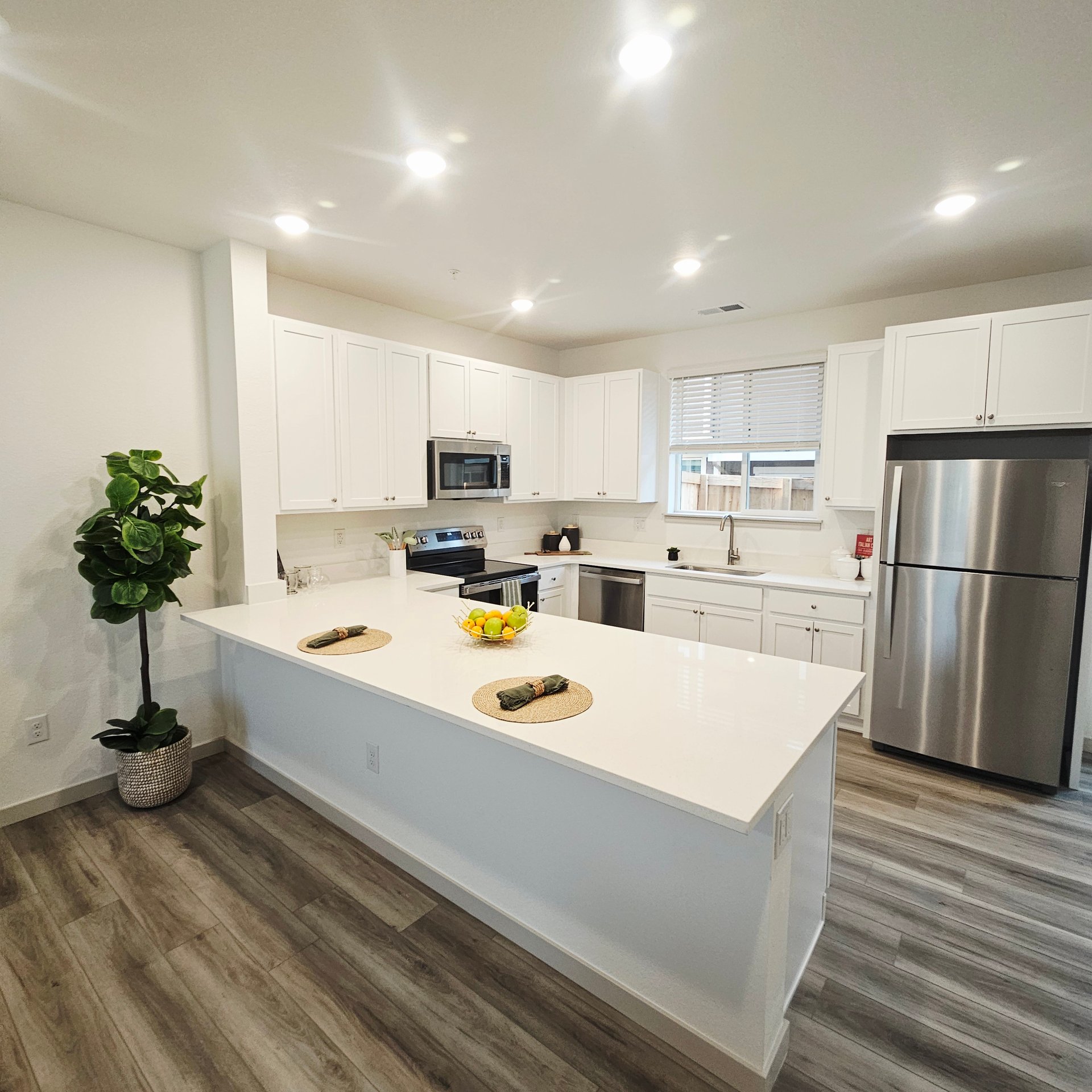 2 Bed 2.5 Bath Townhome Longmont