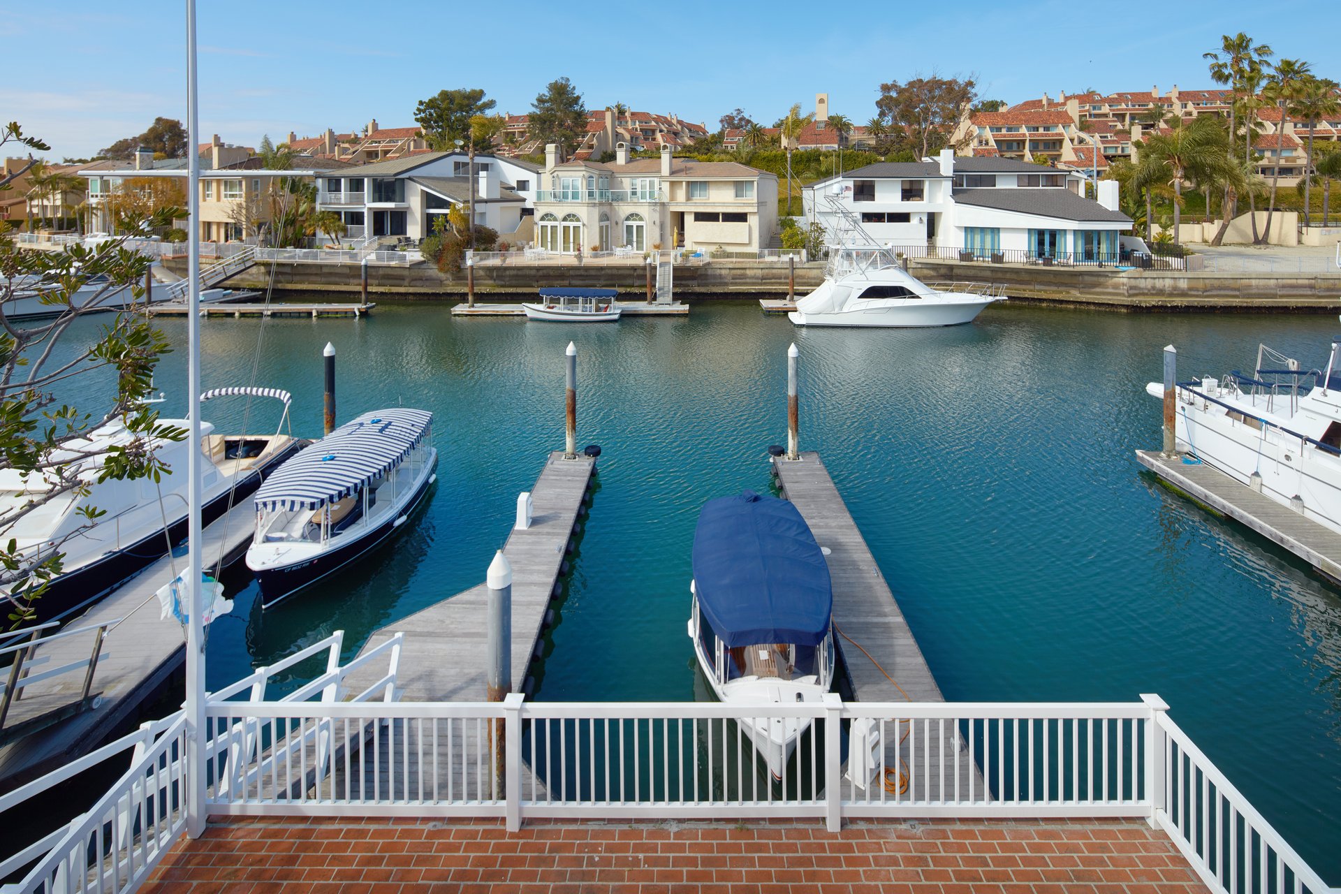 736 Harbor Island Drive