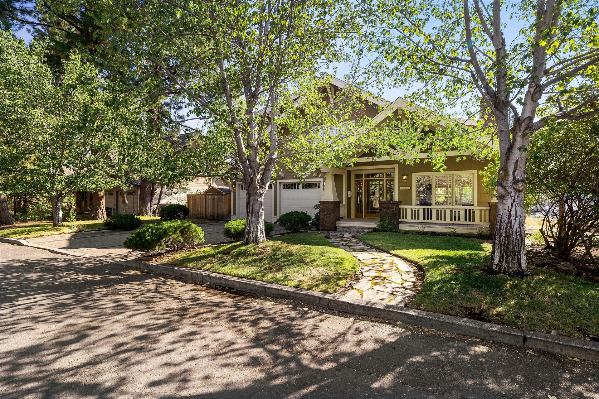 1964 NW 1st St