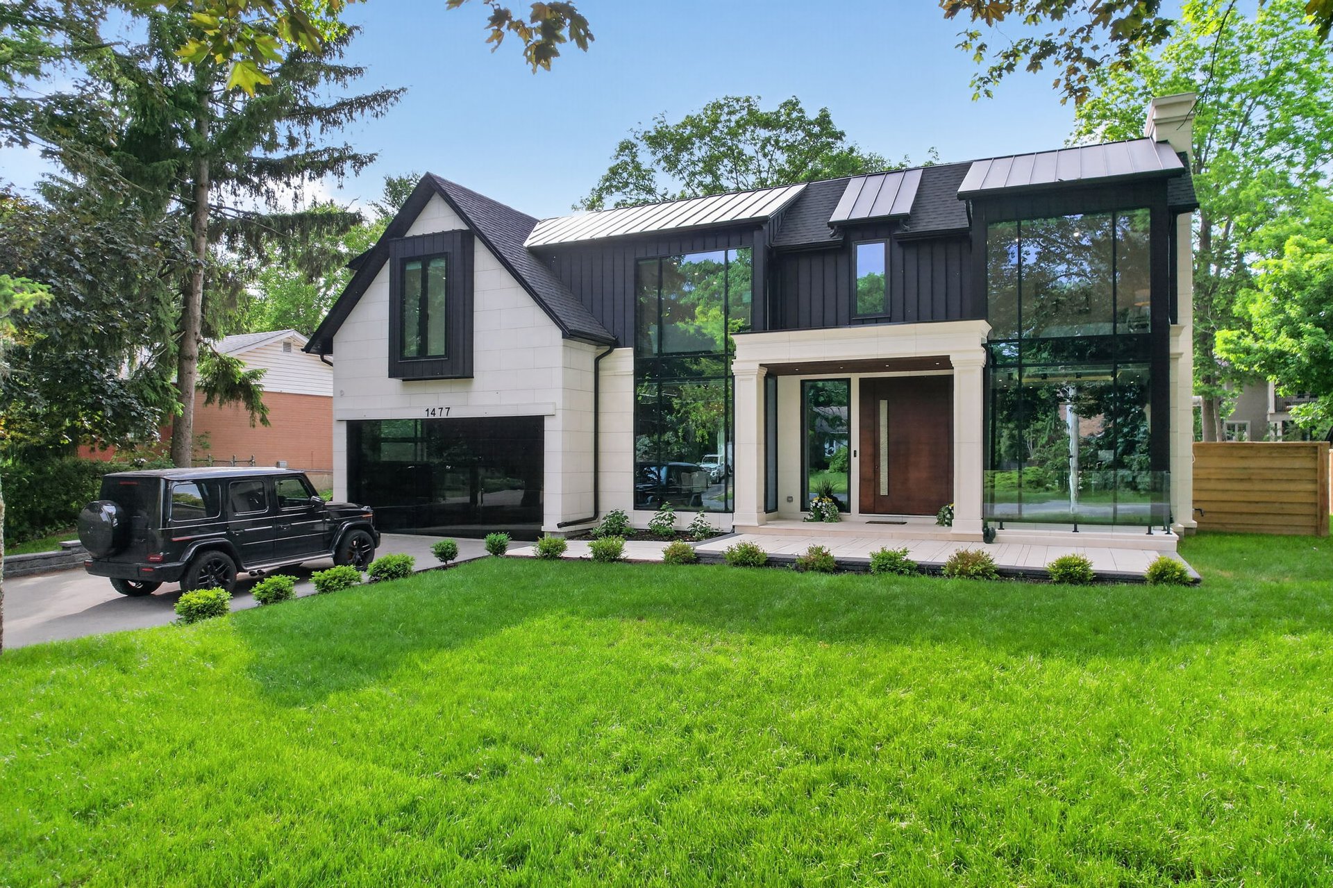 1477 Duncan Road