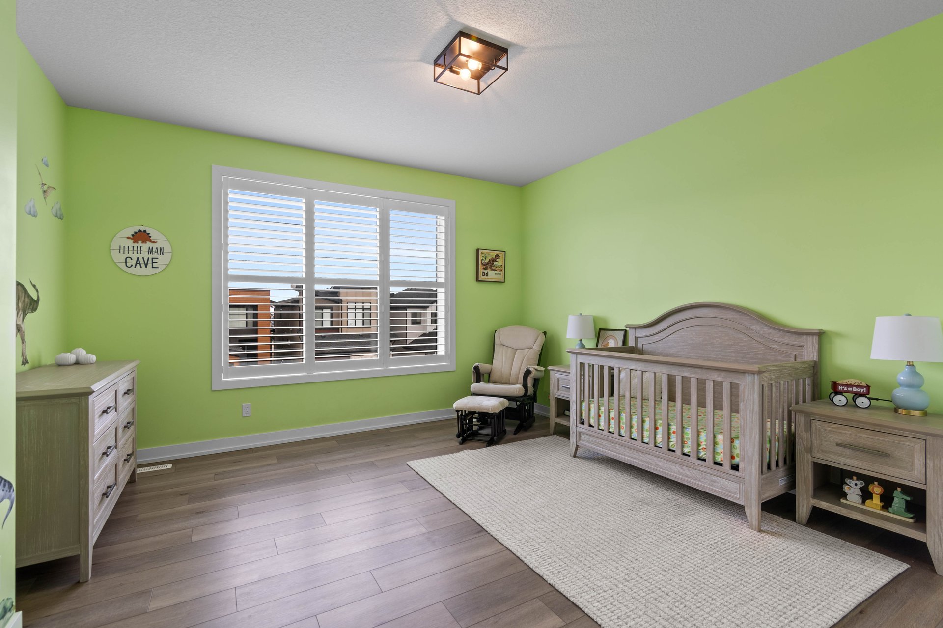 17 Coulee Crescent SW