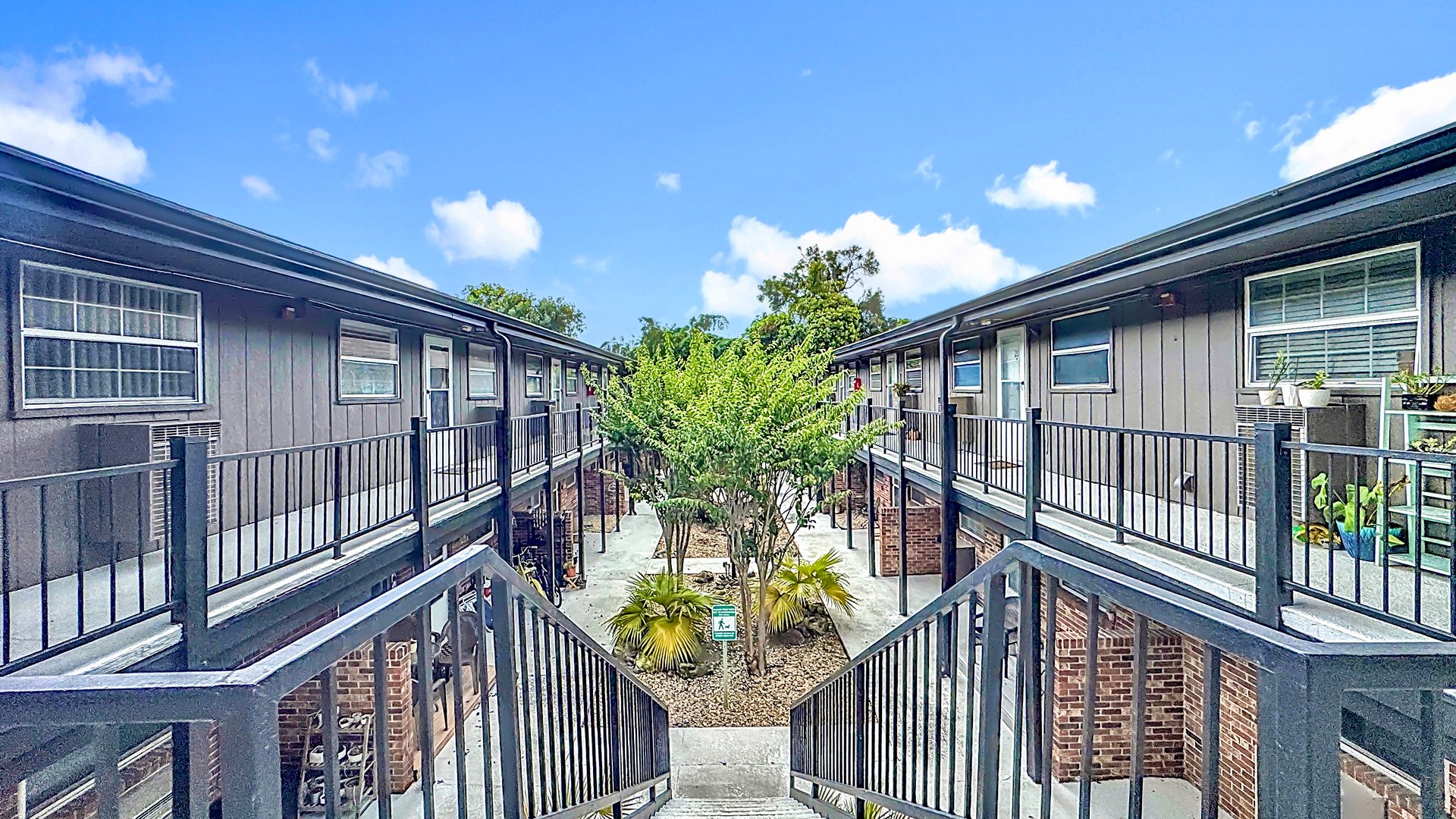 Remodeled Two-Bedroom Upstairs for Lease at Winter Park's Aragon Condos