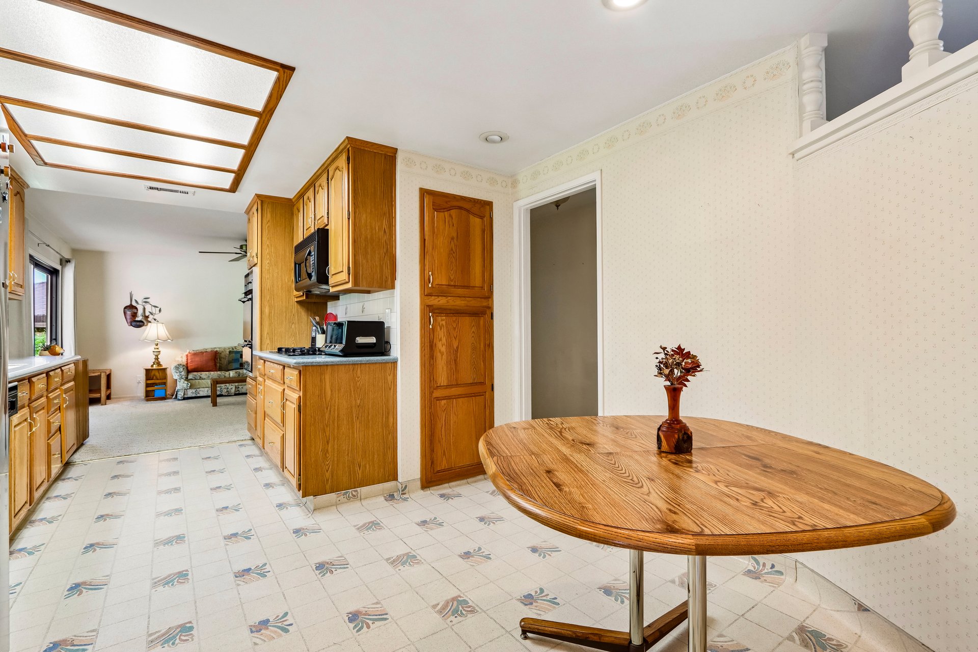 360 Franklin Avenue