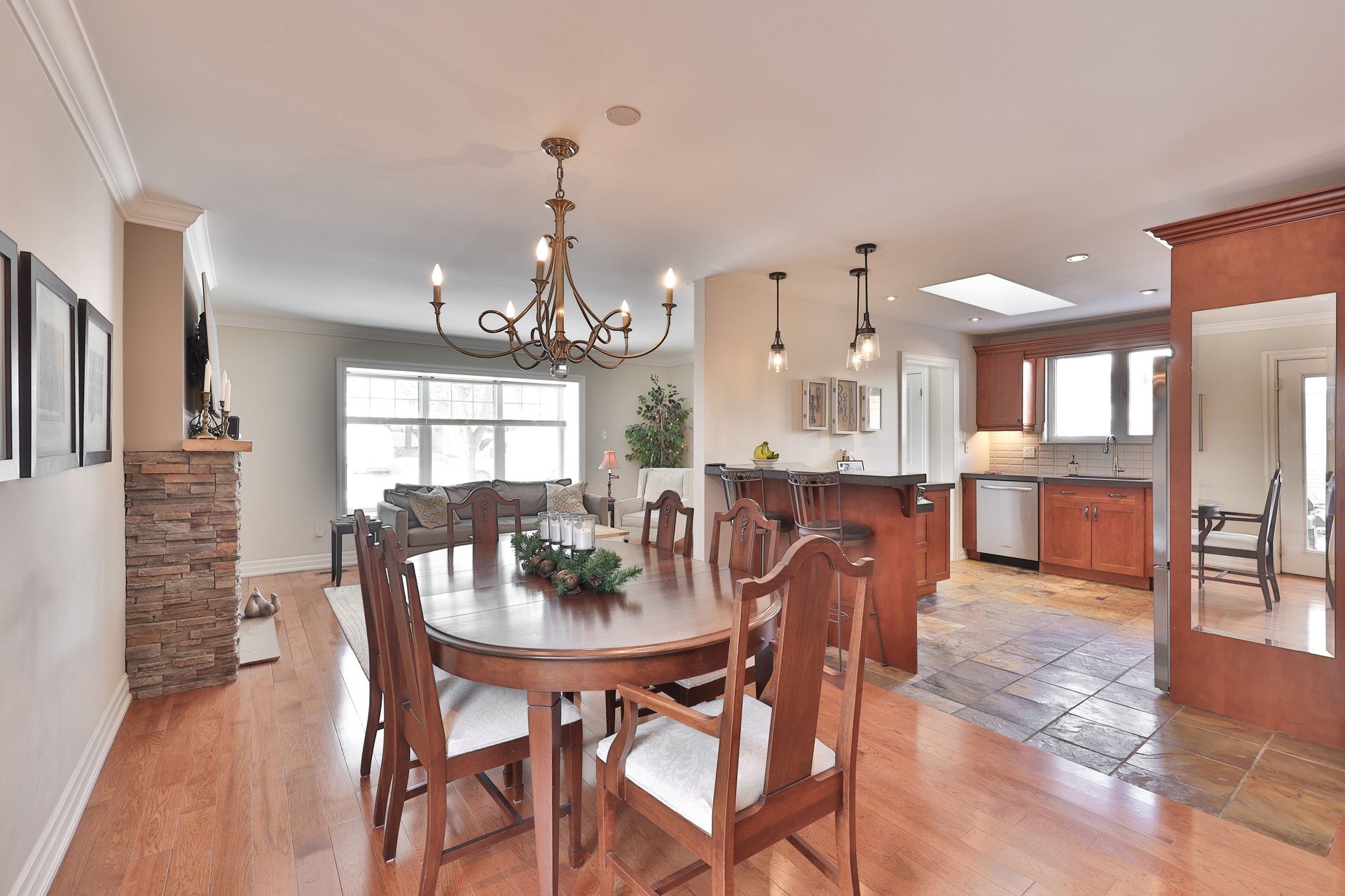 502 Bohemia Crescent, Oakville