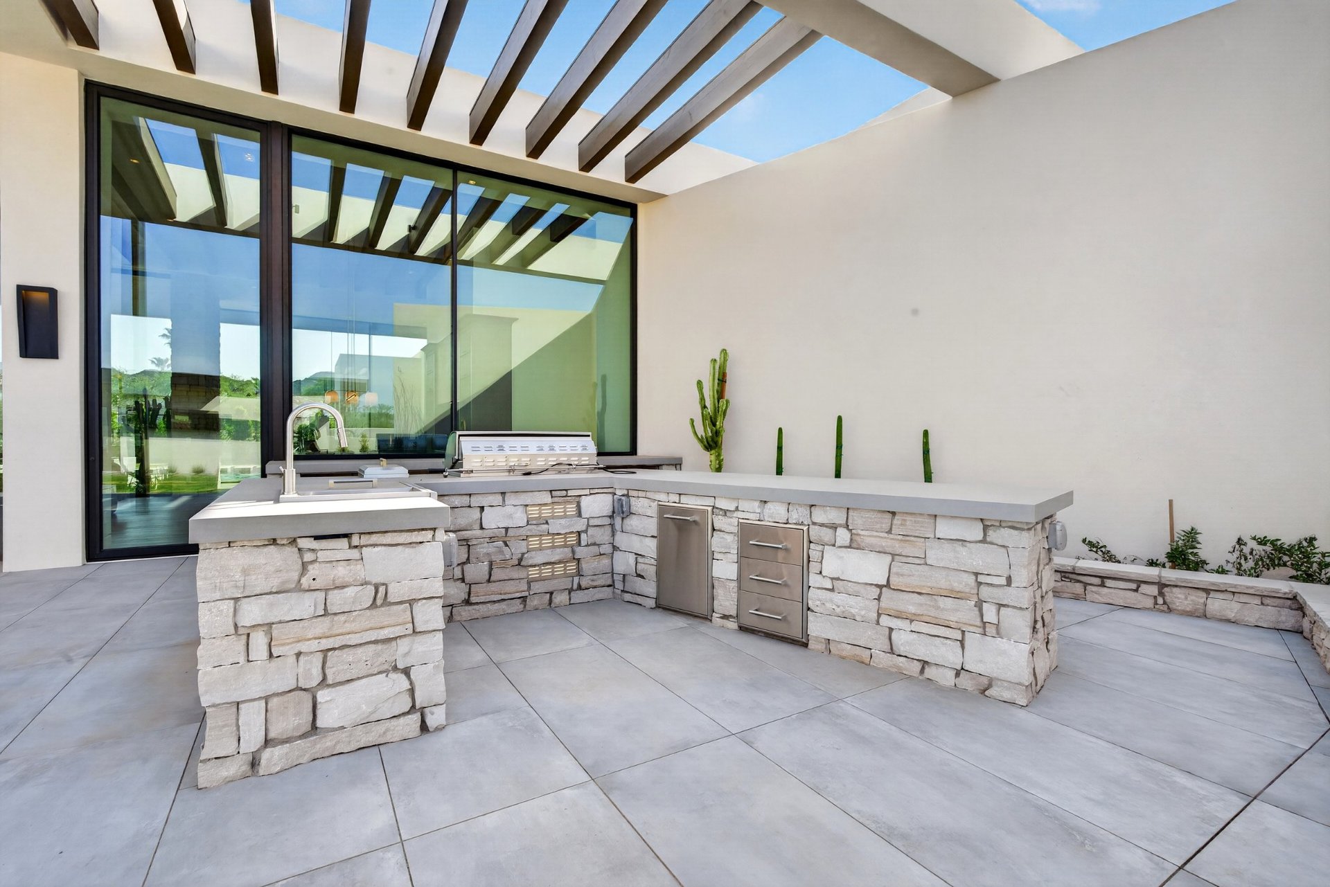 6232 E BRET HILLS Drive