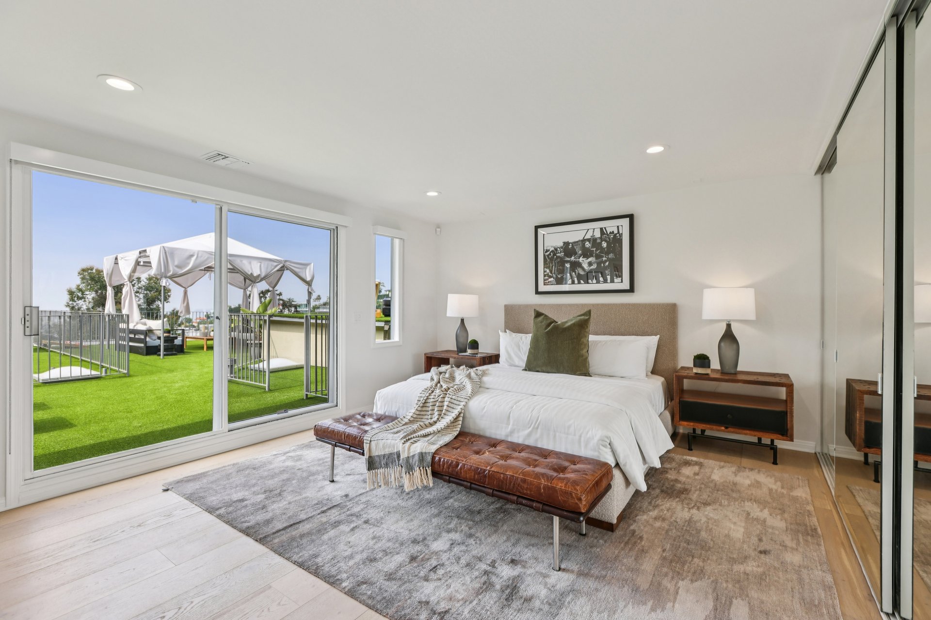 8715 Sunset Plaza Ter, Sunset Strip