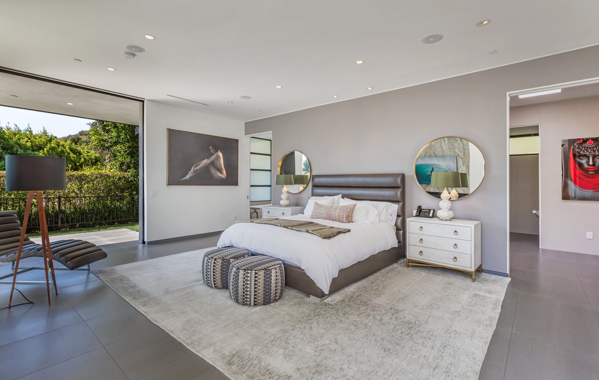 2002 LOMA VISTA DR