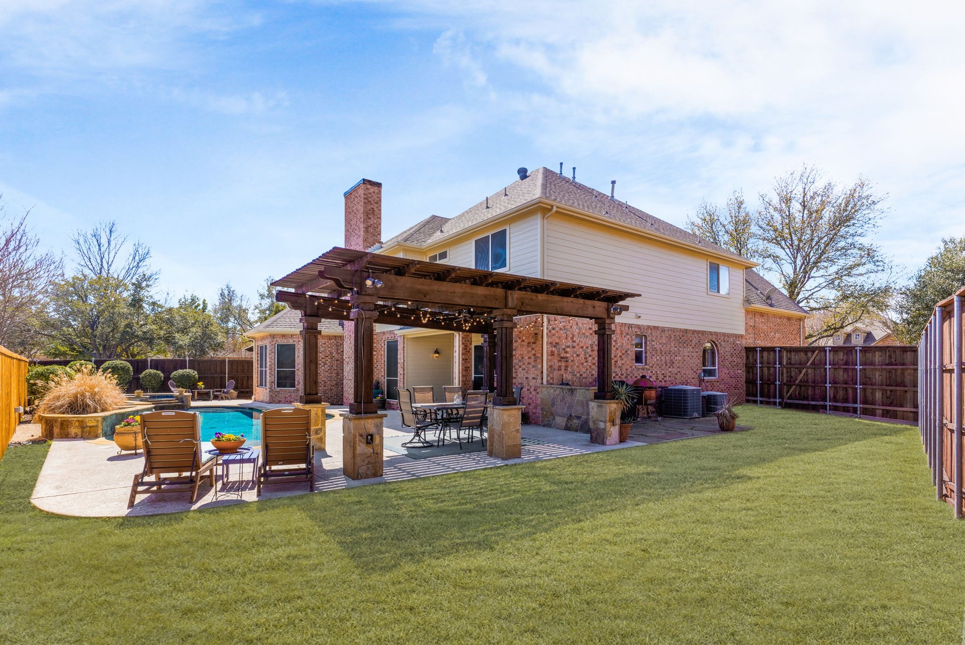 1509 Timberline Drive