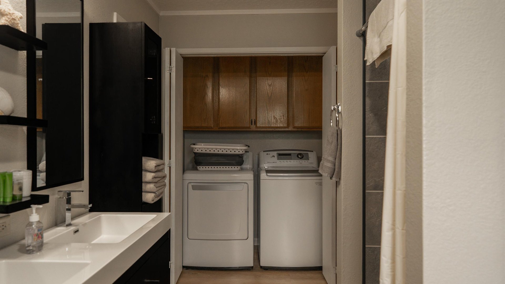 555 Hwy 101 S Apt 3
