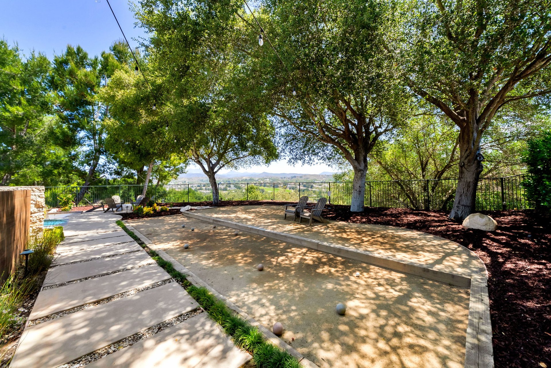 106 Panorama