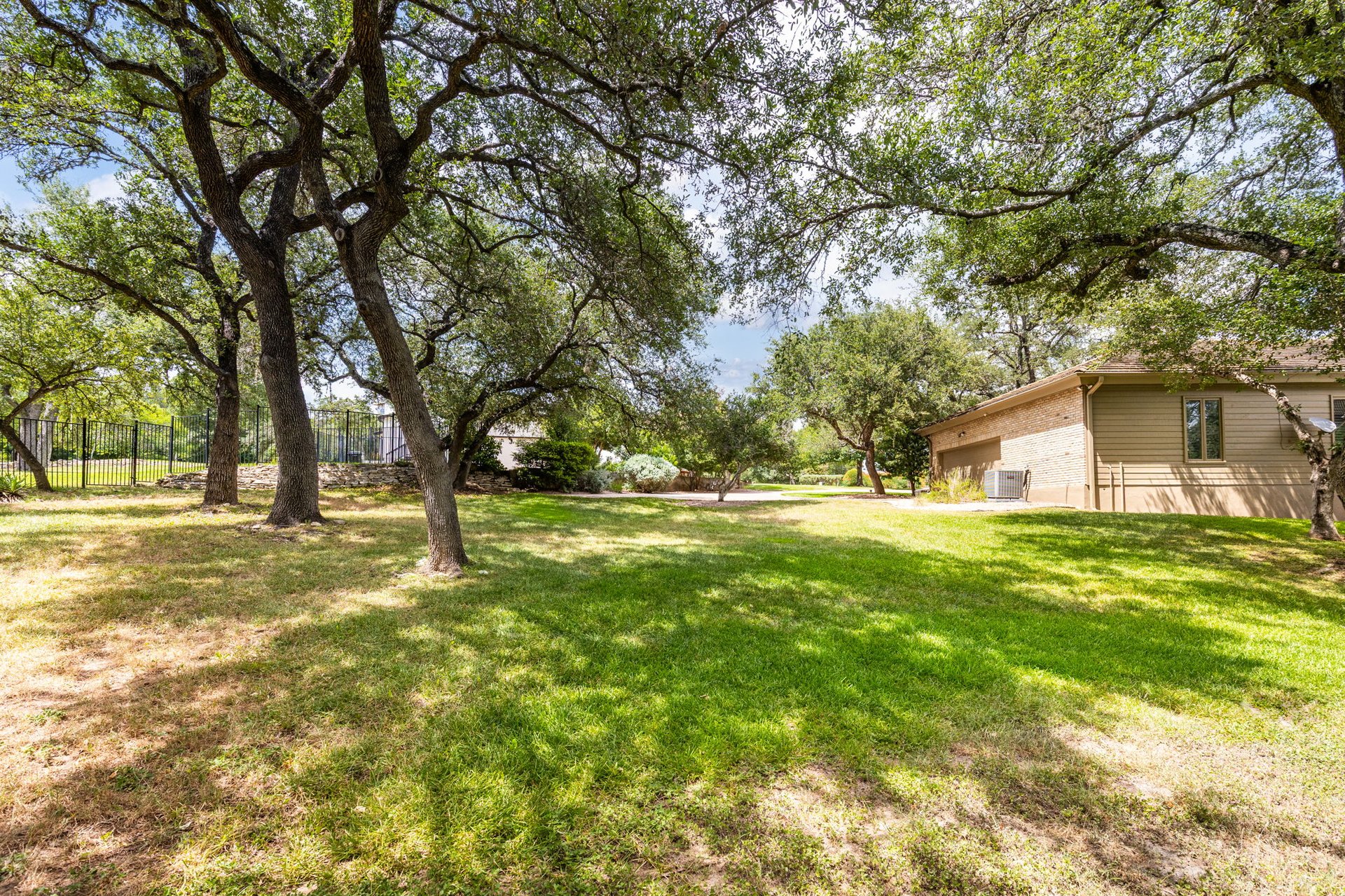 The Estates of Barton Creek