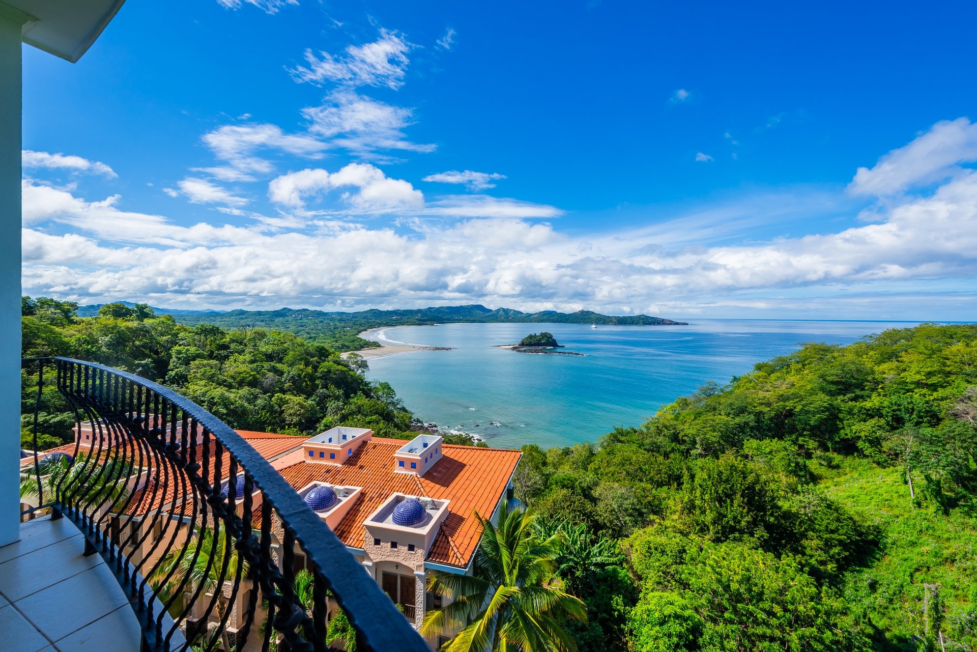 Flamingo Towers 30 | These views will absolutely take your breath away!