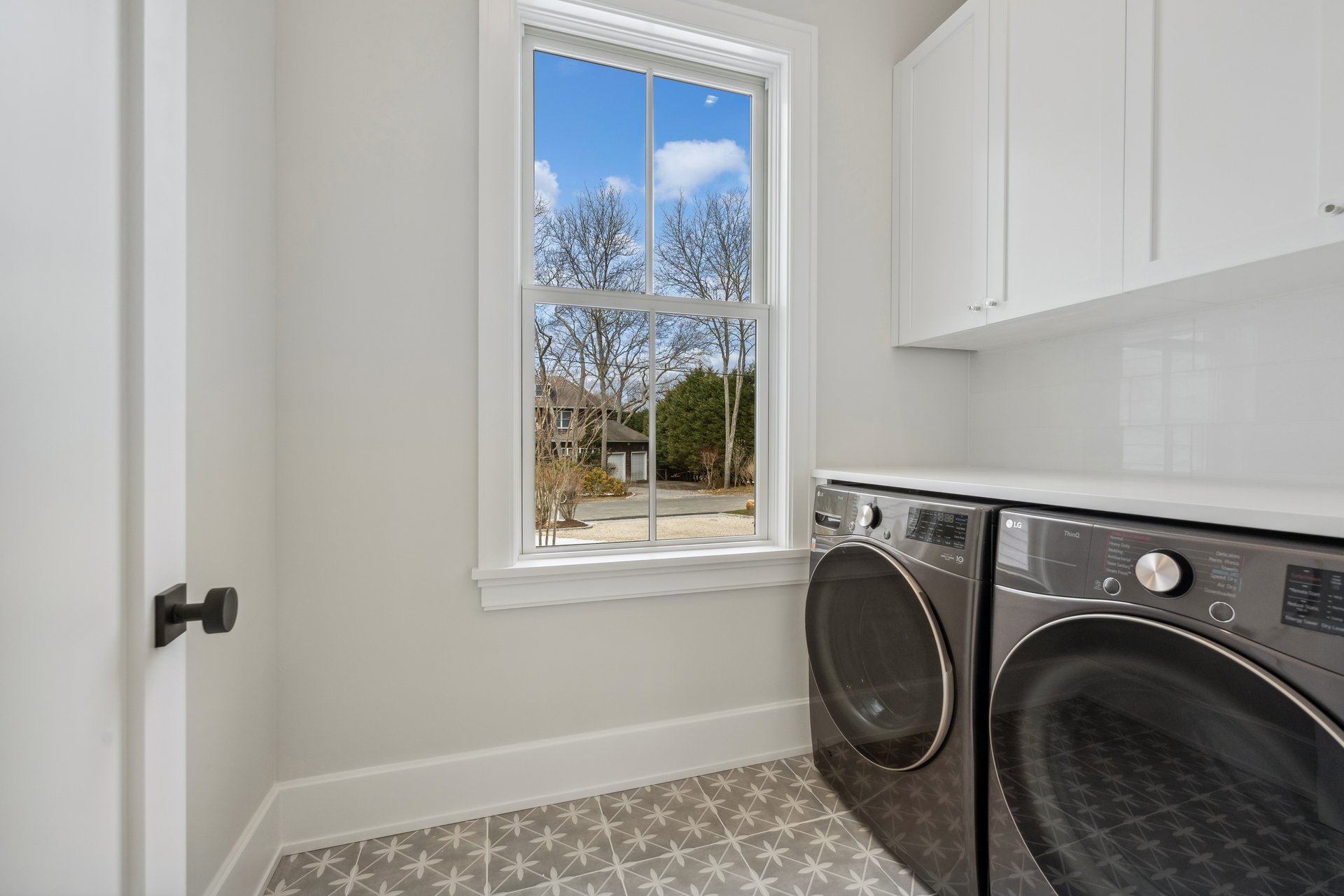 10 Richards Dr