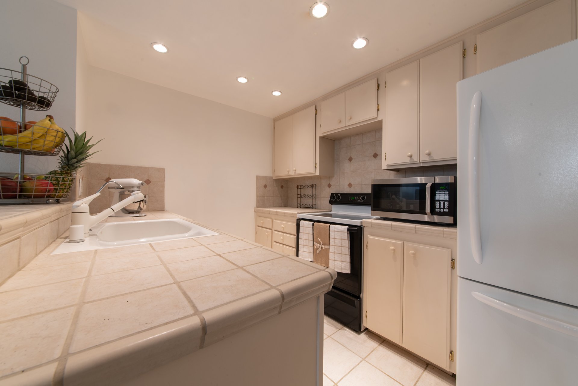 10535 Wilshire Blvd #D12, Westwood
