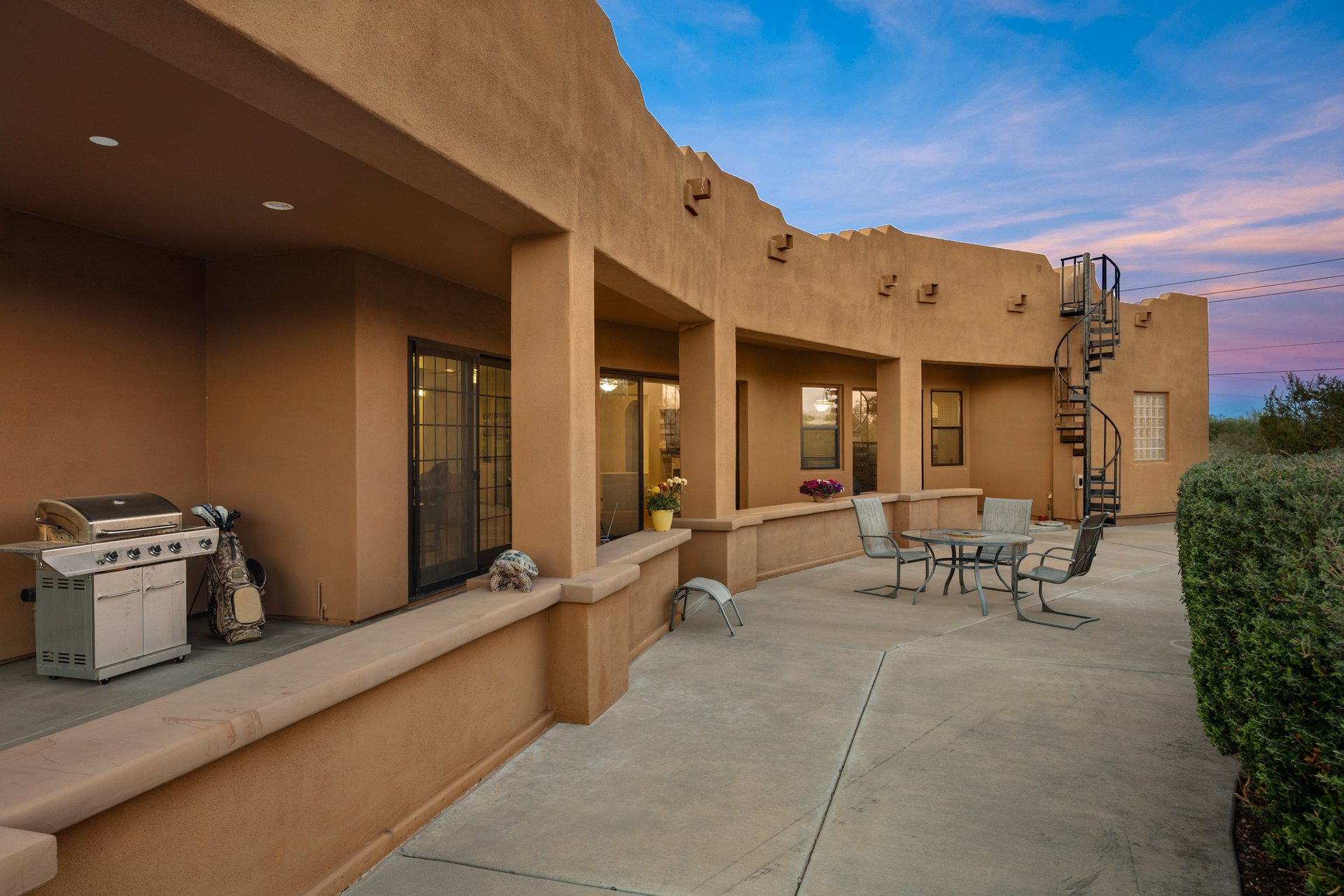 17117 W Dale Lane