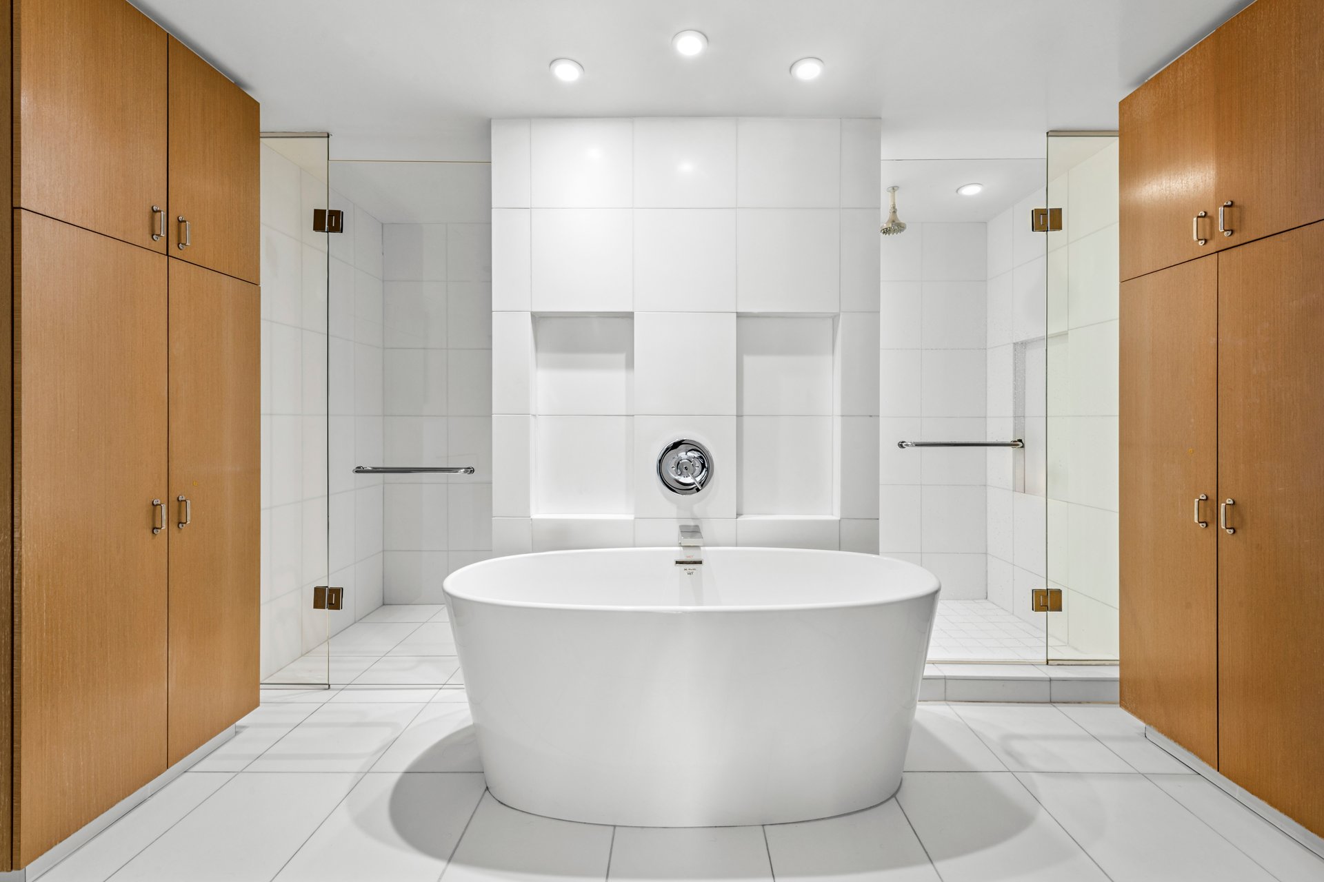 340 East 23rd Street 16E