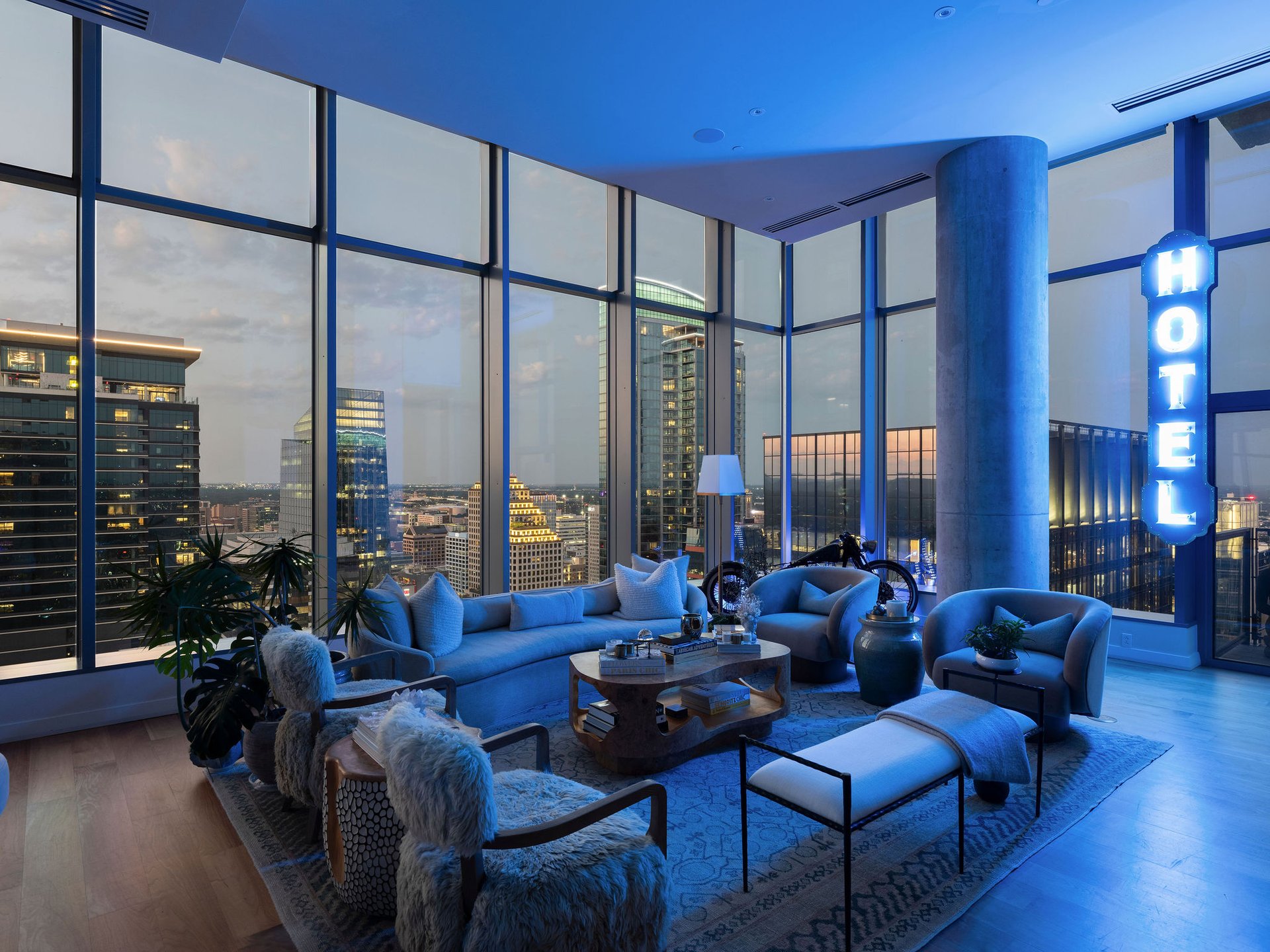 210 Lavaca Street #3504 