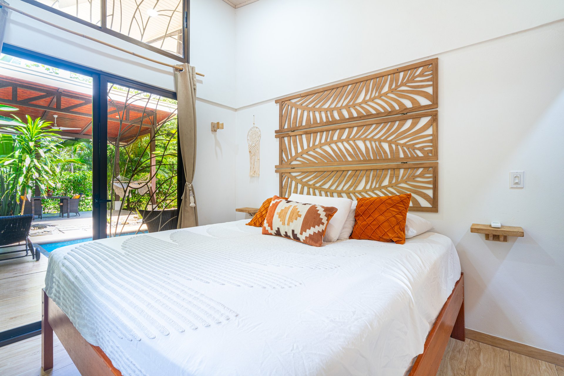 Tropical Modern Casita on ½ Acre / Saltwater Pool / Expansion Potential
