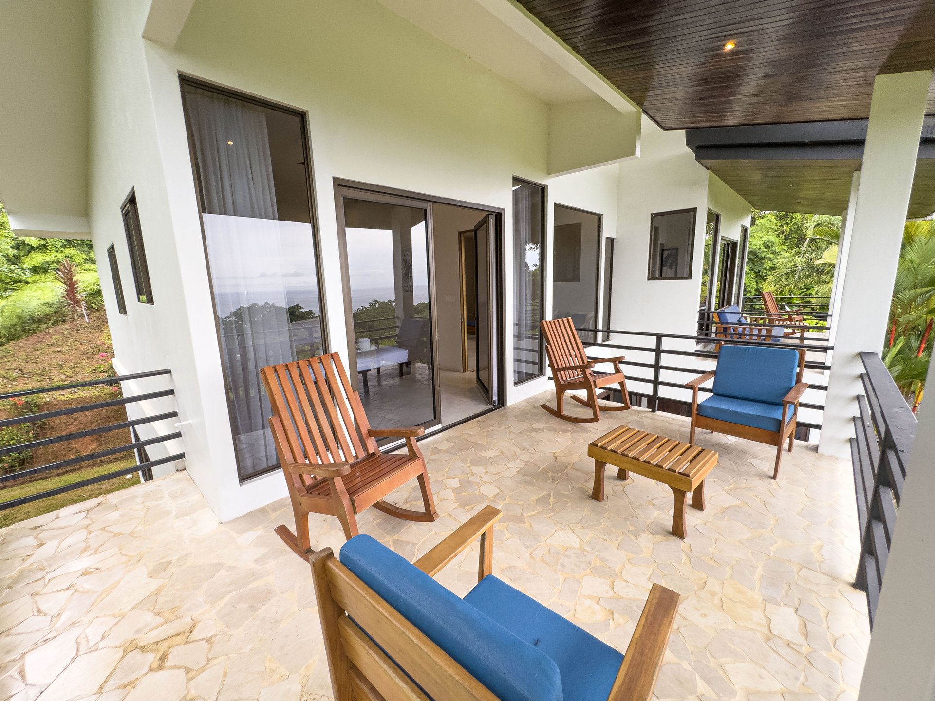 Stylish 4 bedroom home in the popular Dominicalito community, 7 minutes to the beach