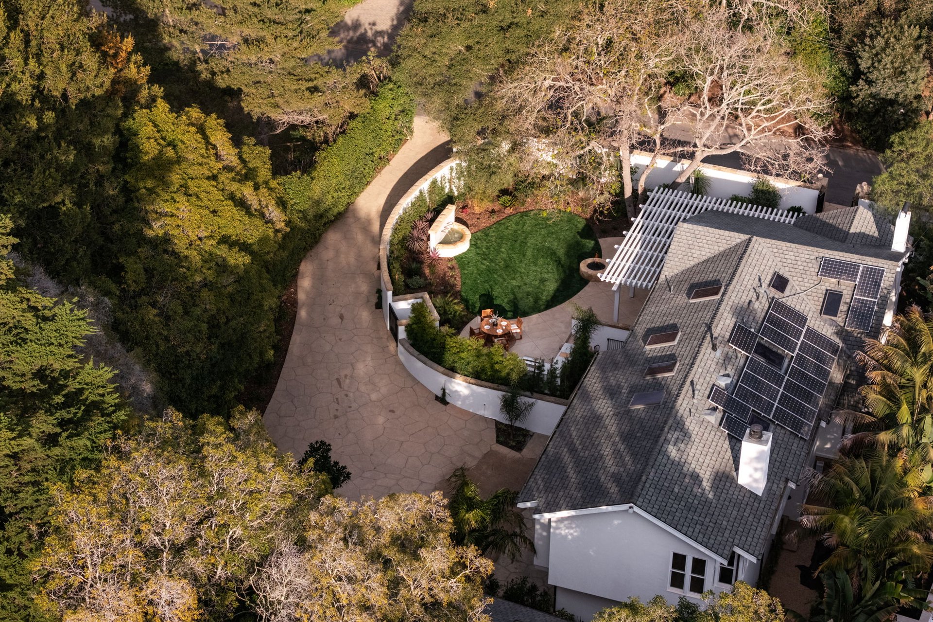 145 Butterfly Ln, Santa Barbara