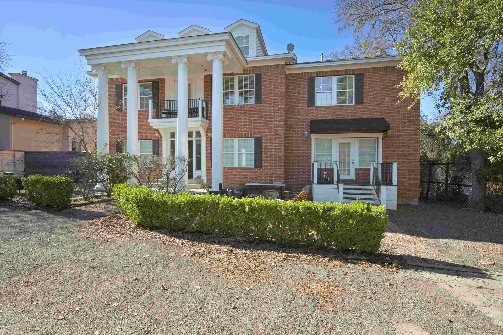 2413 Enfield Road 