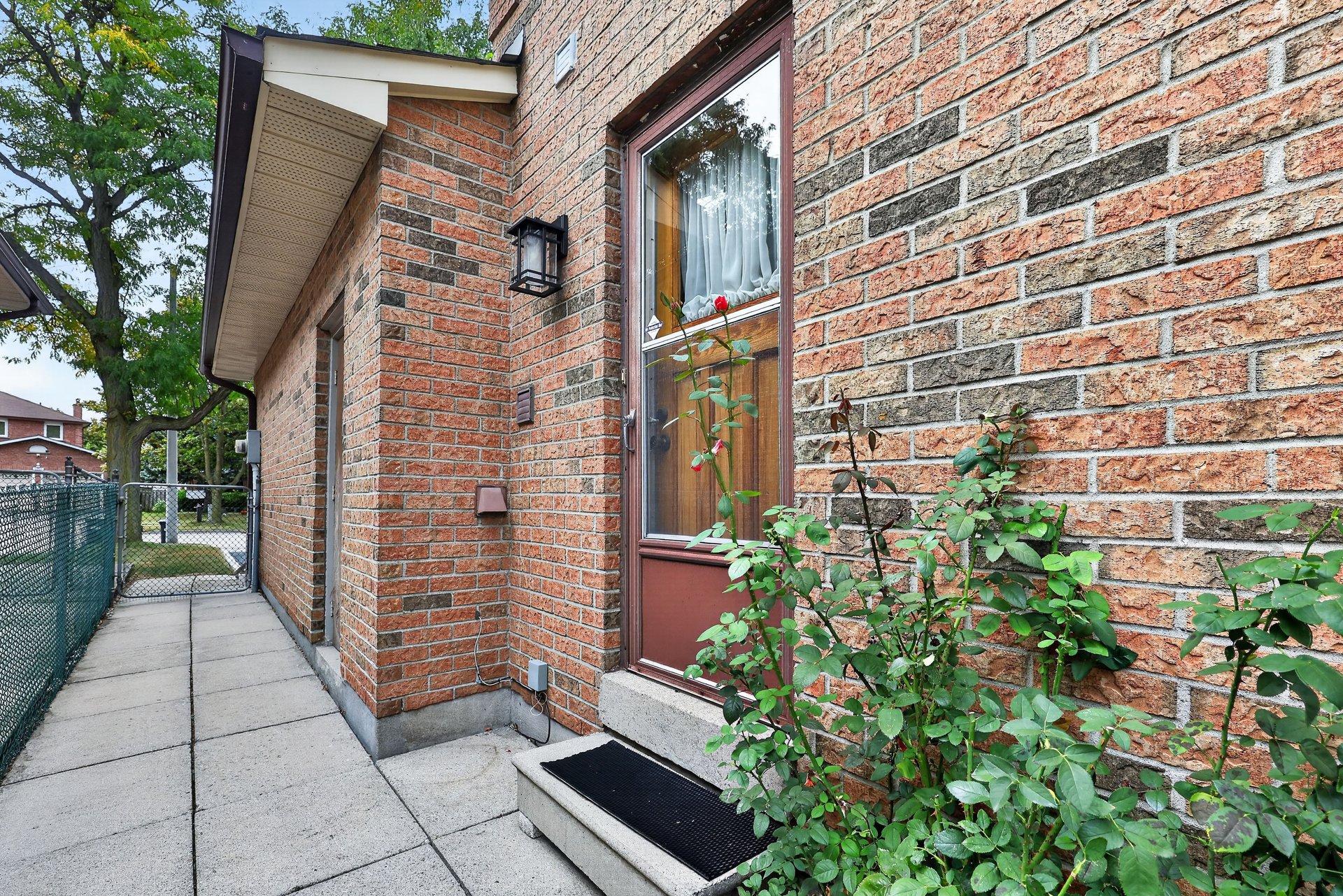 4151 Rockwood Rd