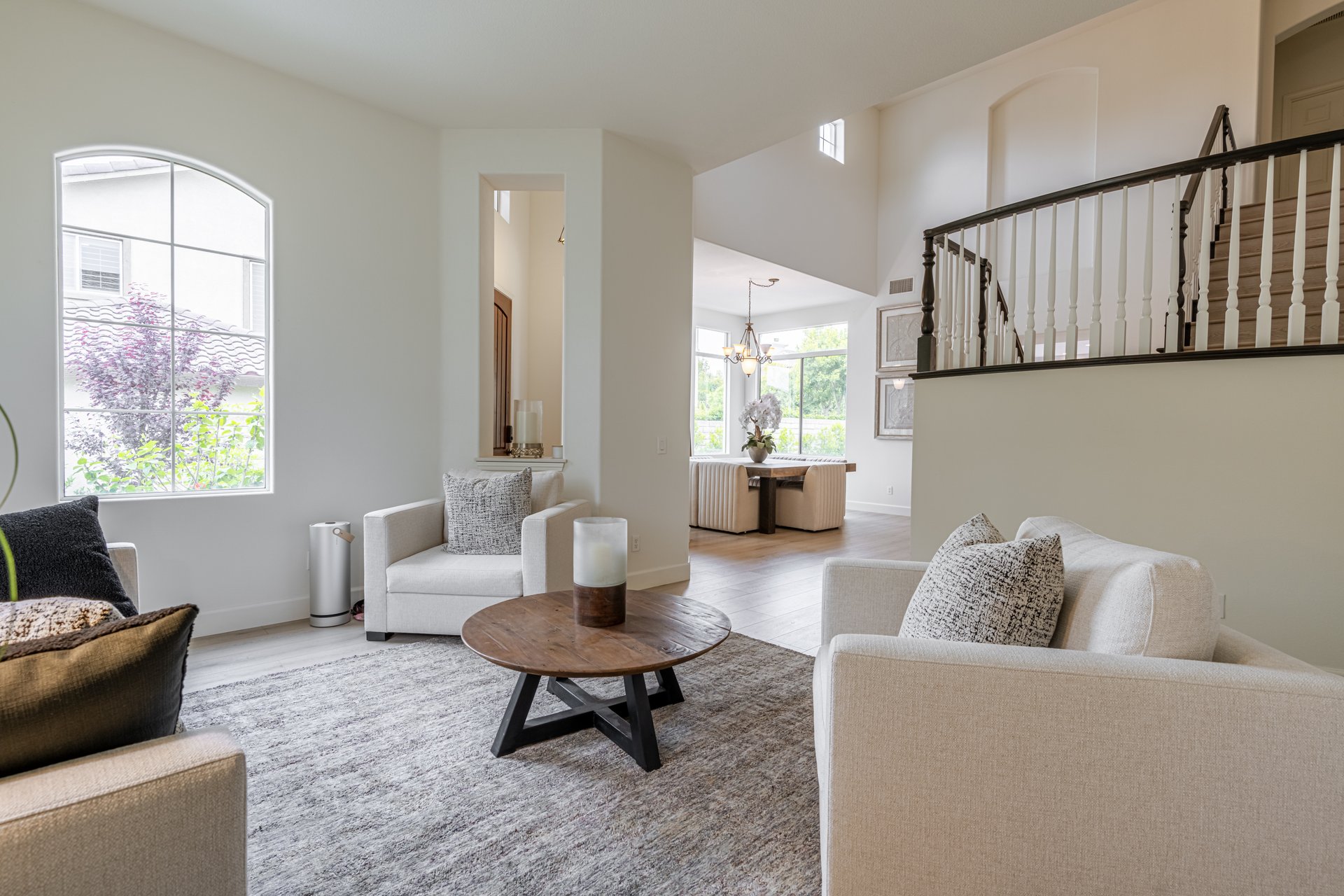 5314 Via Dolores