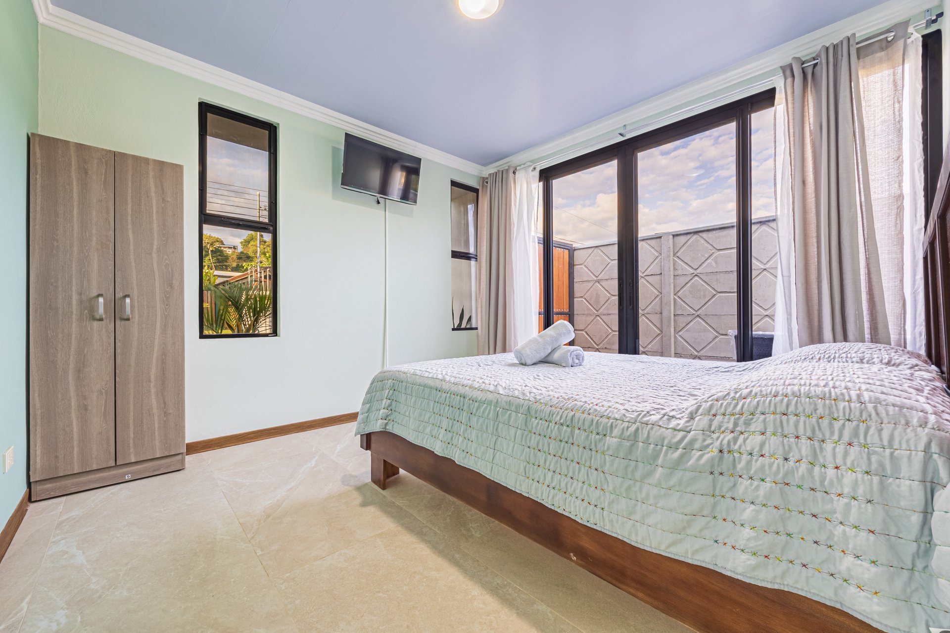 Hidden Gem Villa – Brand New & Fully Furnished 3 Bed | 3 Bath | Private Pool | Costa Rica's South Pacific